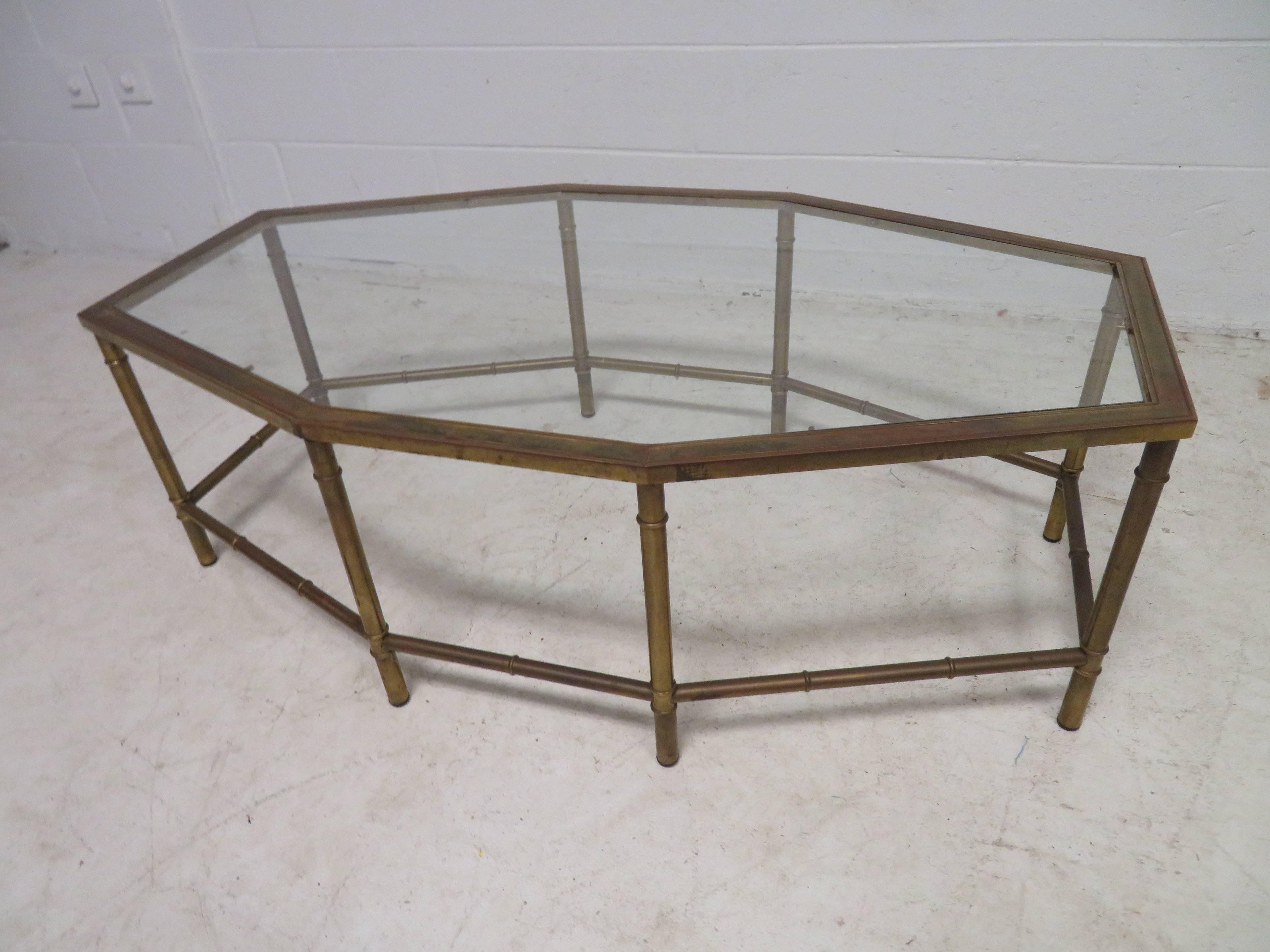 Lovely Mastercraft Brass Oval Octagon Coffee Table Hollywood Regency 3