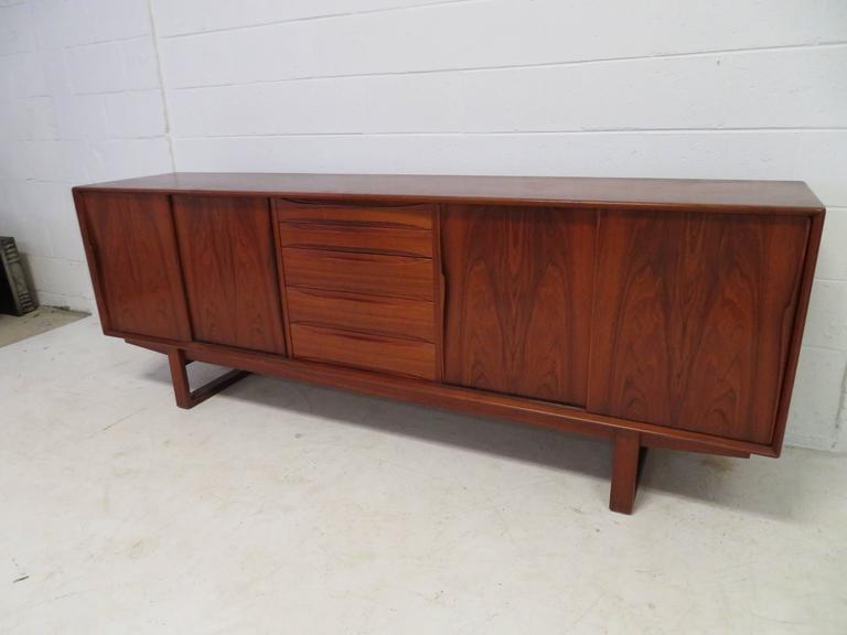 Excellent Arne Vodder For Sibast Teak Sled Leg Credenza Danish