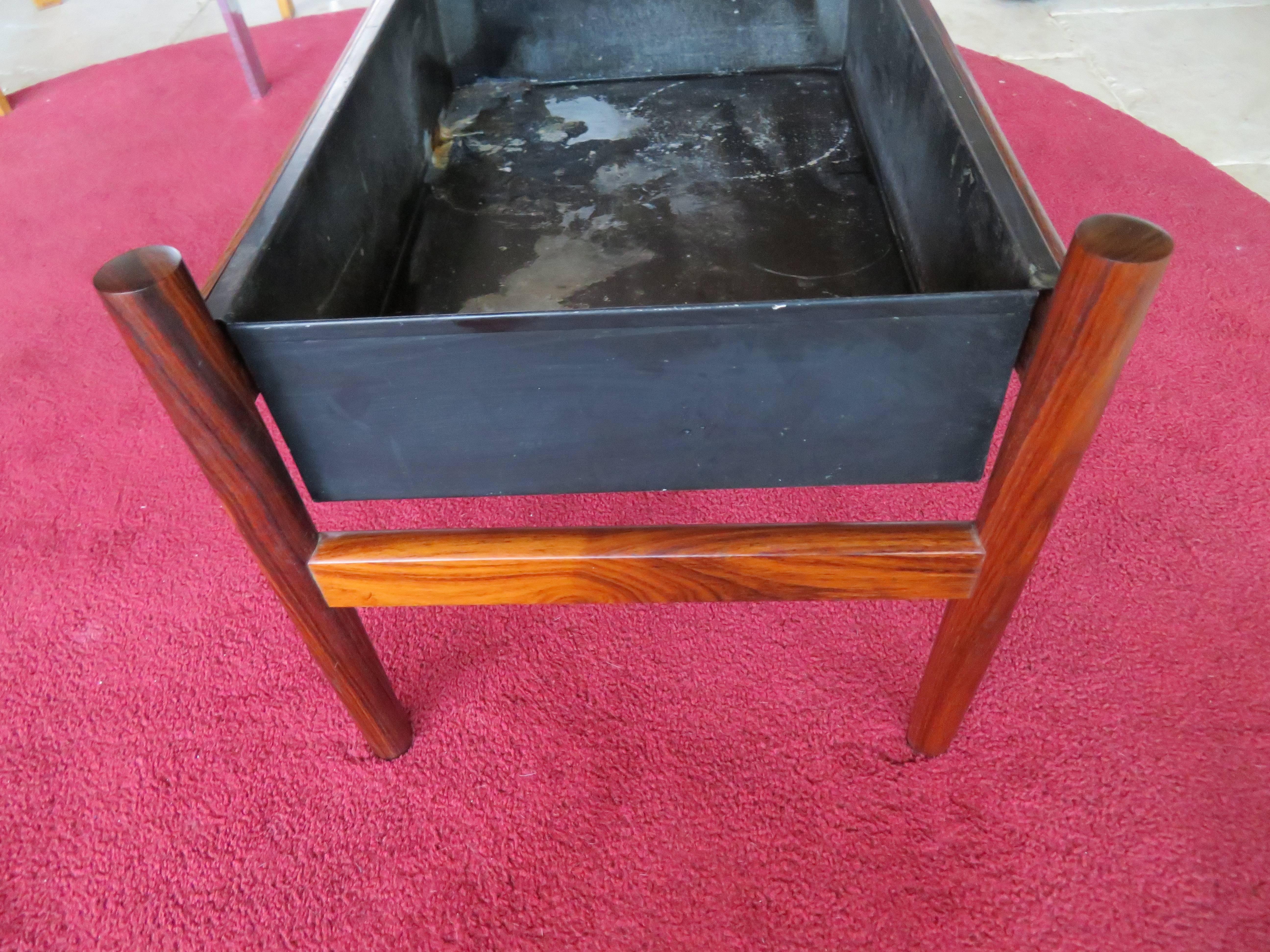 Classic Danish Modern Minimalist Rosewood Planter with Metal Insert For Sale 5
