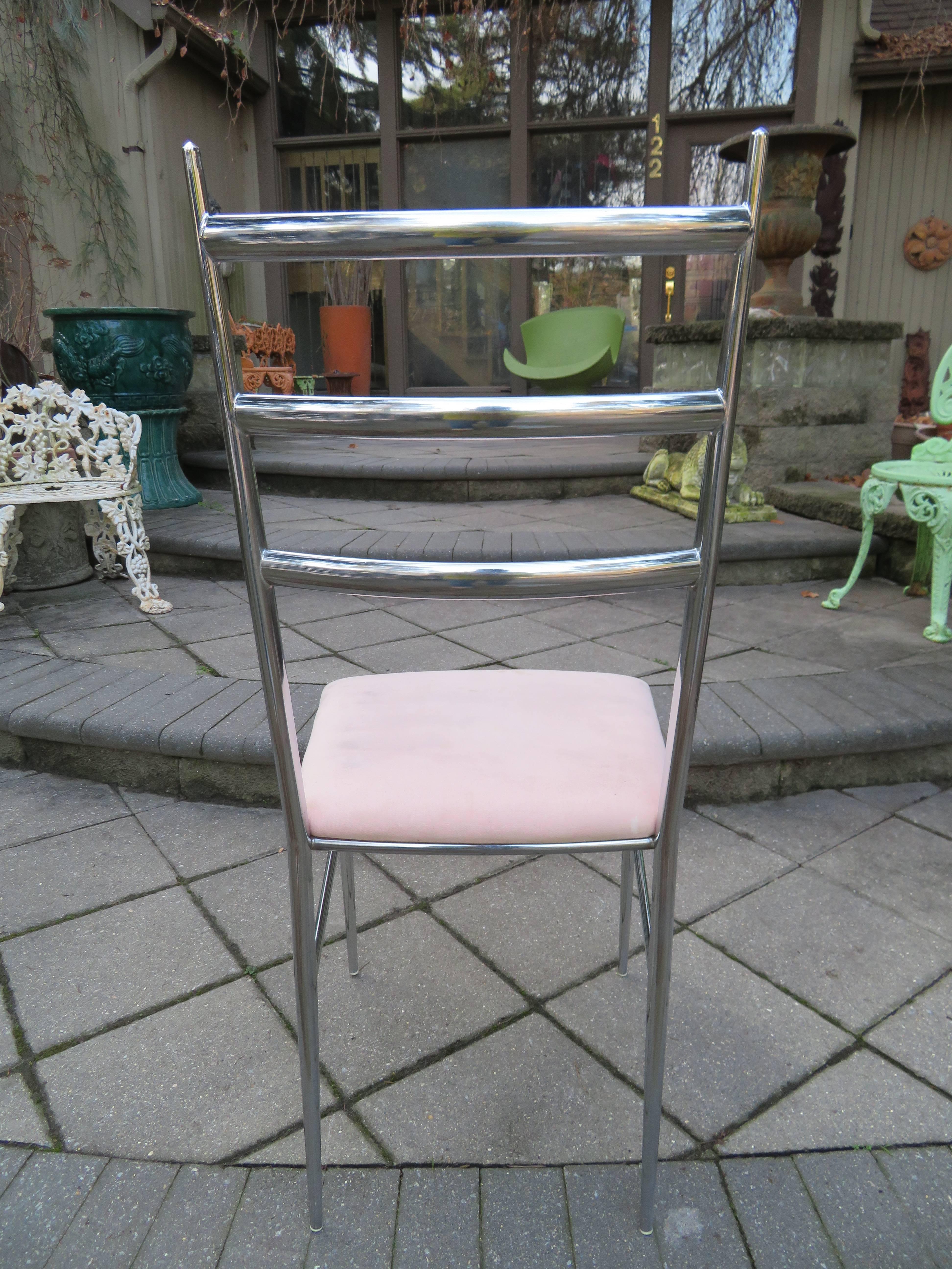 Six Chrome Ladder Back Dining Chairs in the Style of Gio Ponti Mid-Century, Set For Sale 2