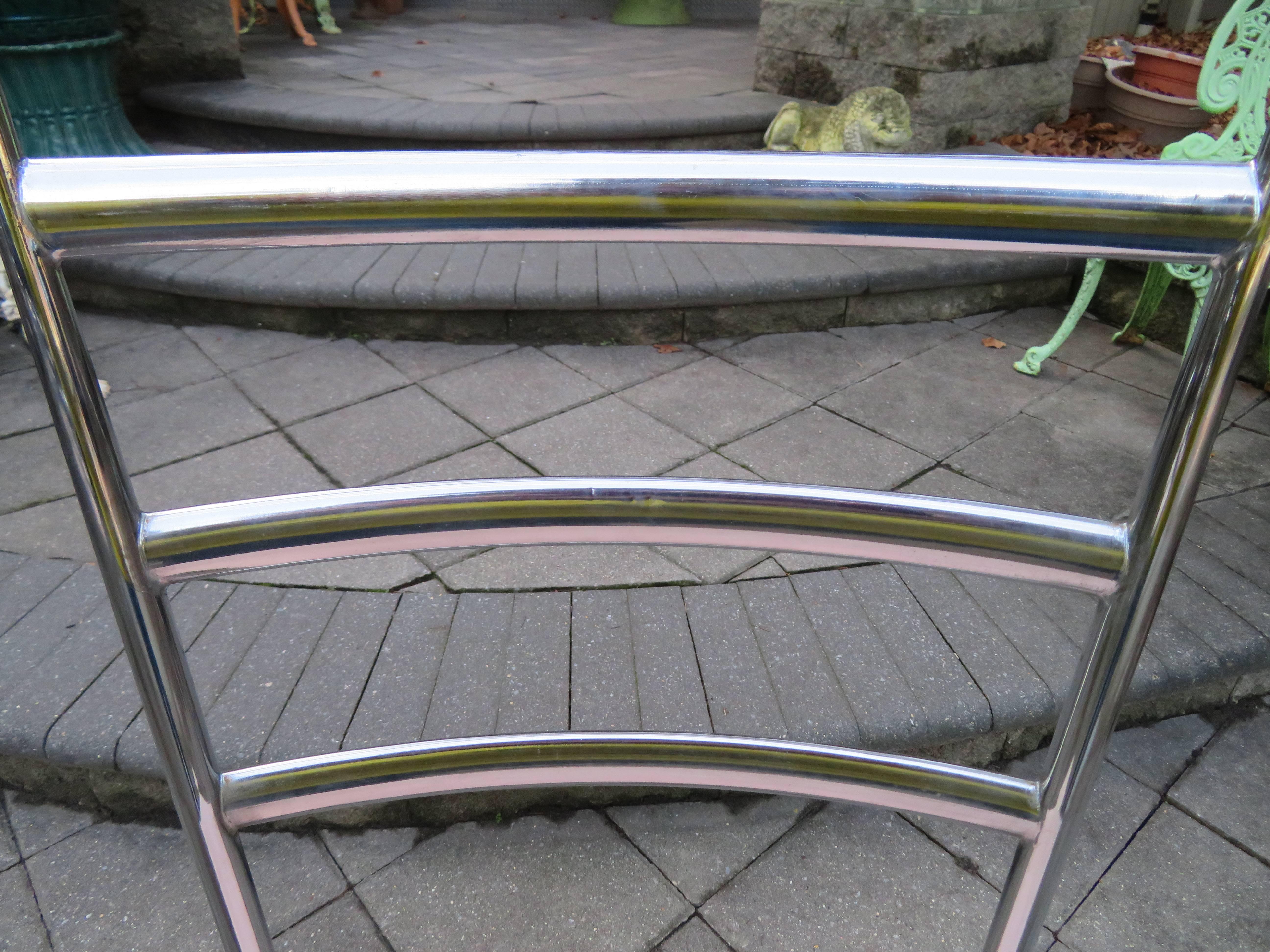 Six Chrome Ladder Back Dining Chairs in the Style of Gio Ponti Mid-Century, Set For Sale 4