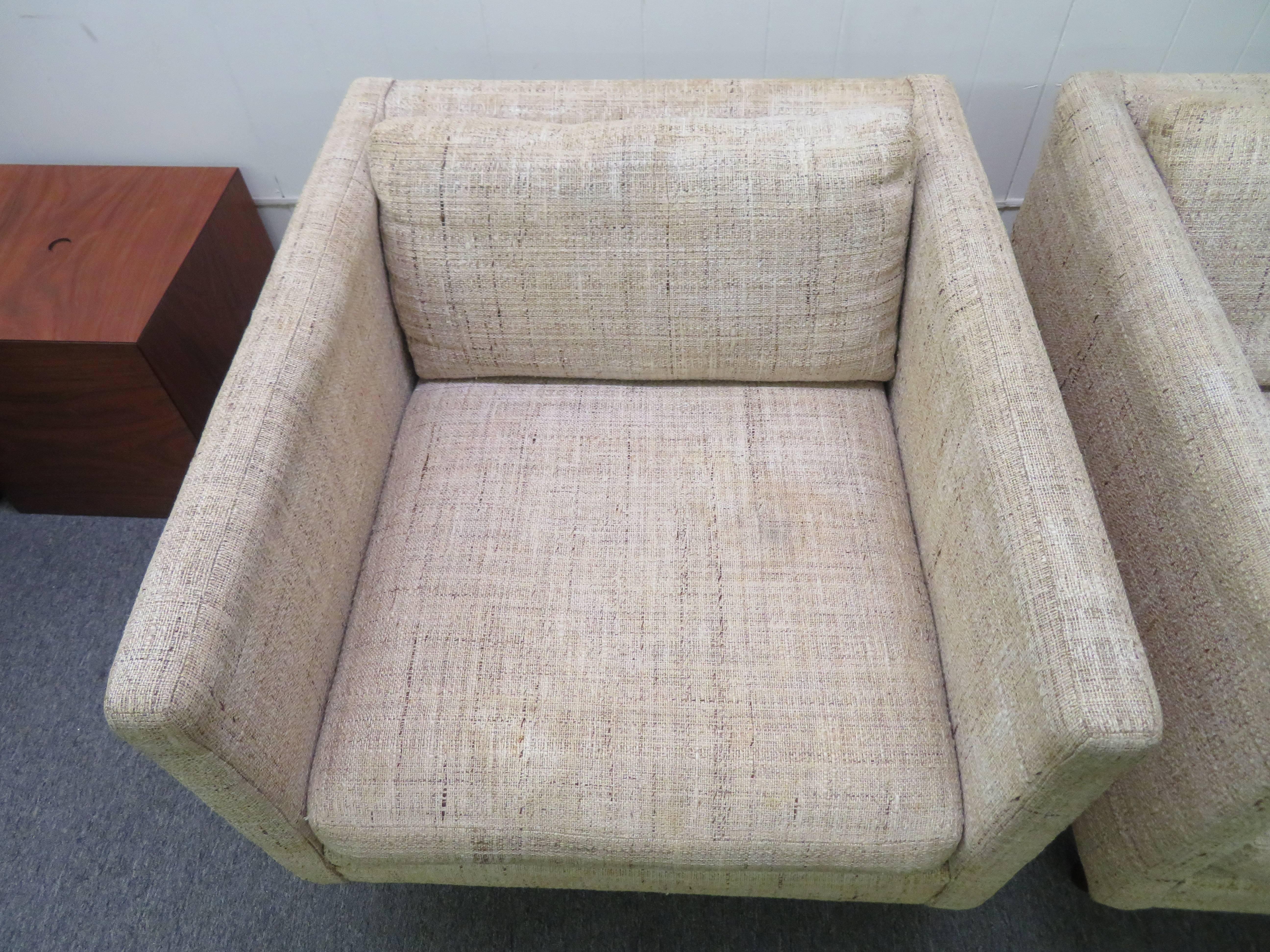 Wonderful Signed Pair of Milo Baughman Cube Chairs Mid-Century Modern For Sale 1