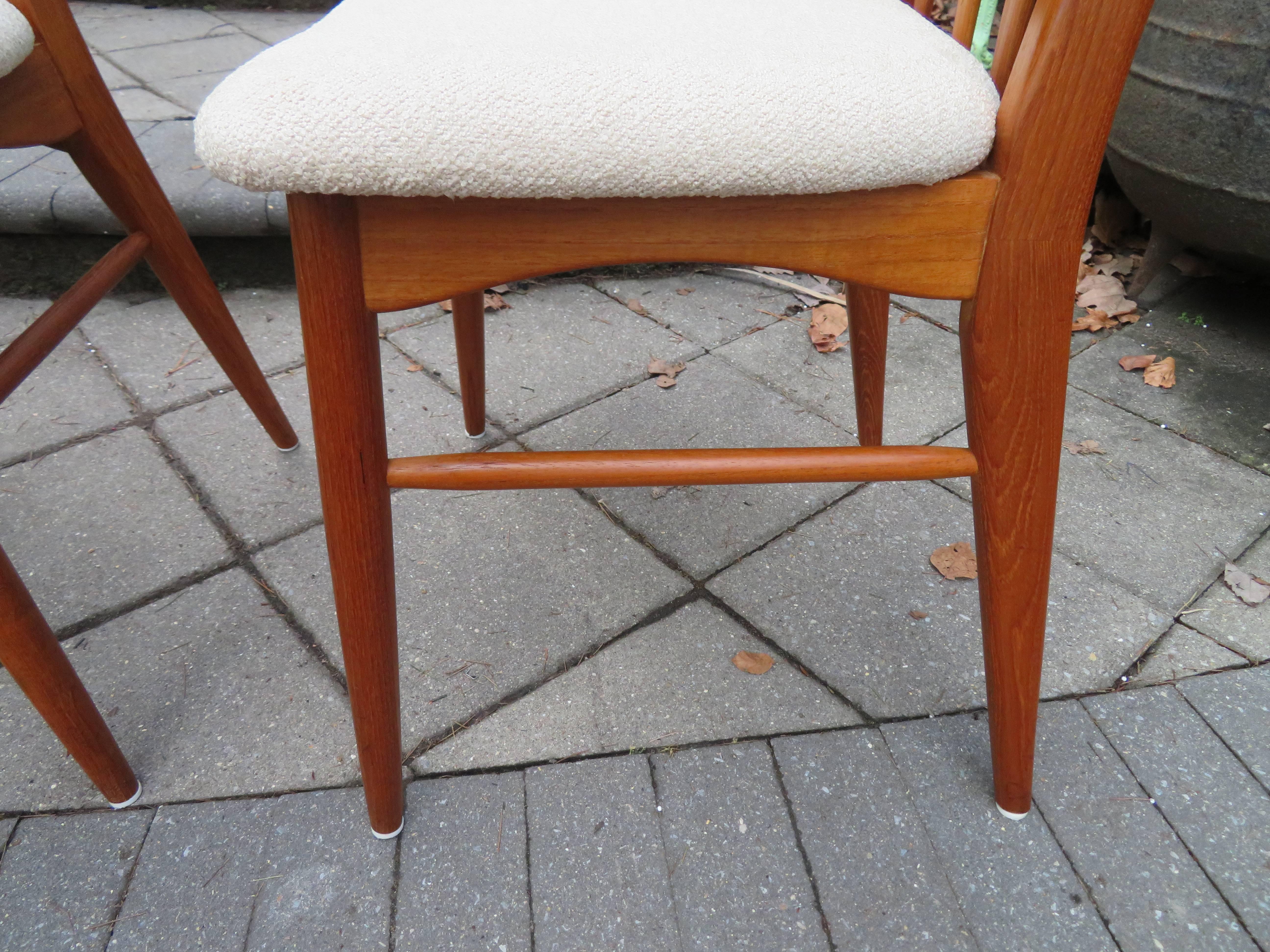 Grazioso set di quattro sedie da sala da pranzo in teak Eva di Niels Koefoed, anni '60 in vendita 2