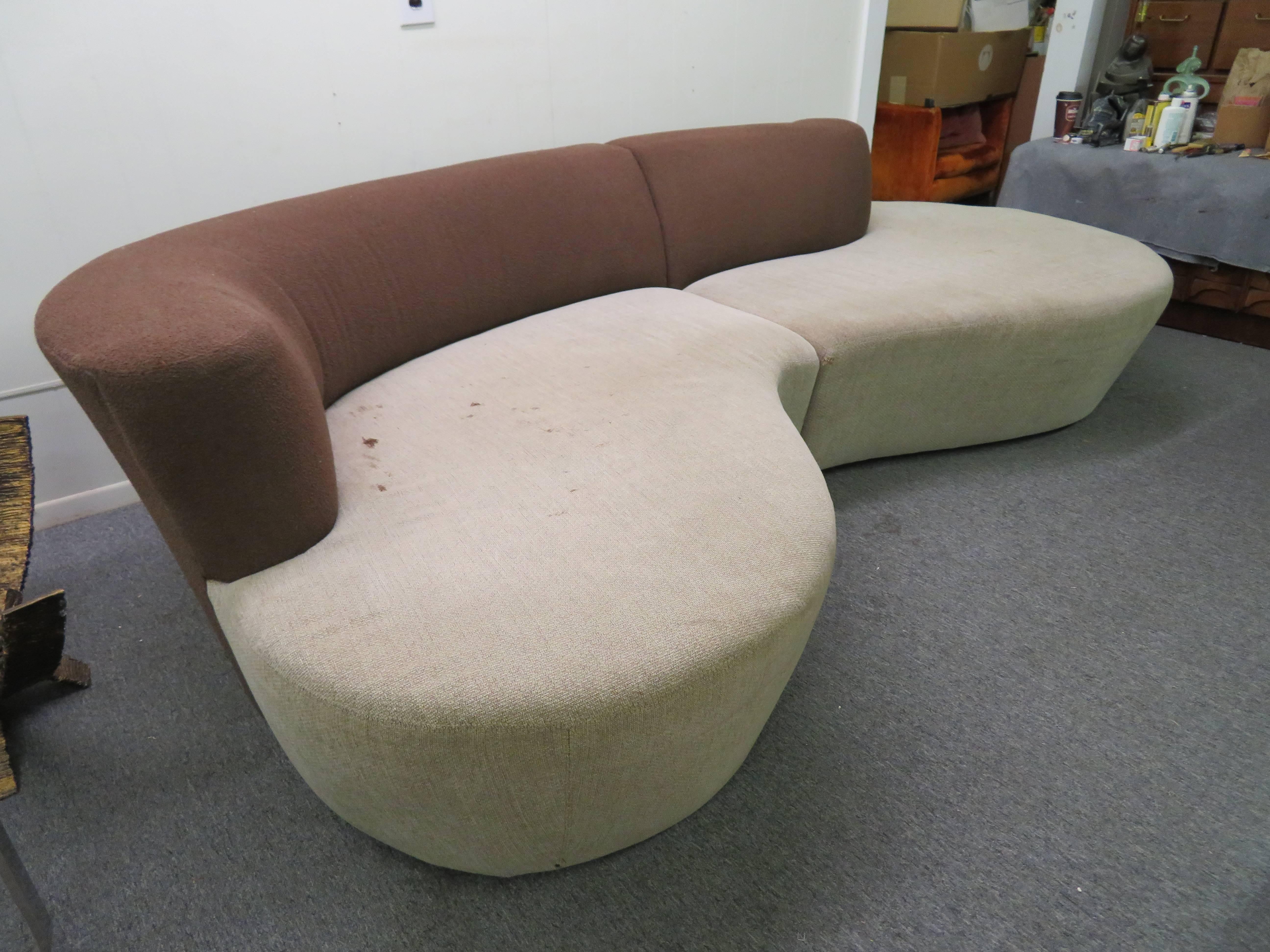 Lovely Two-Piece Sectional Sofa, Mid-Century Modern 2