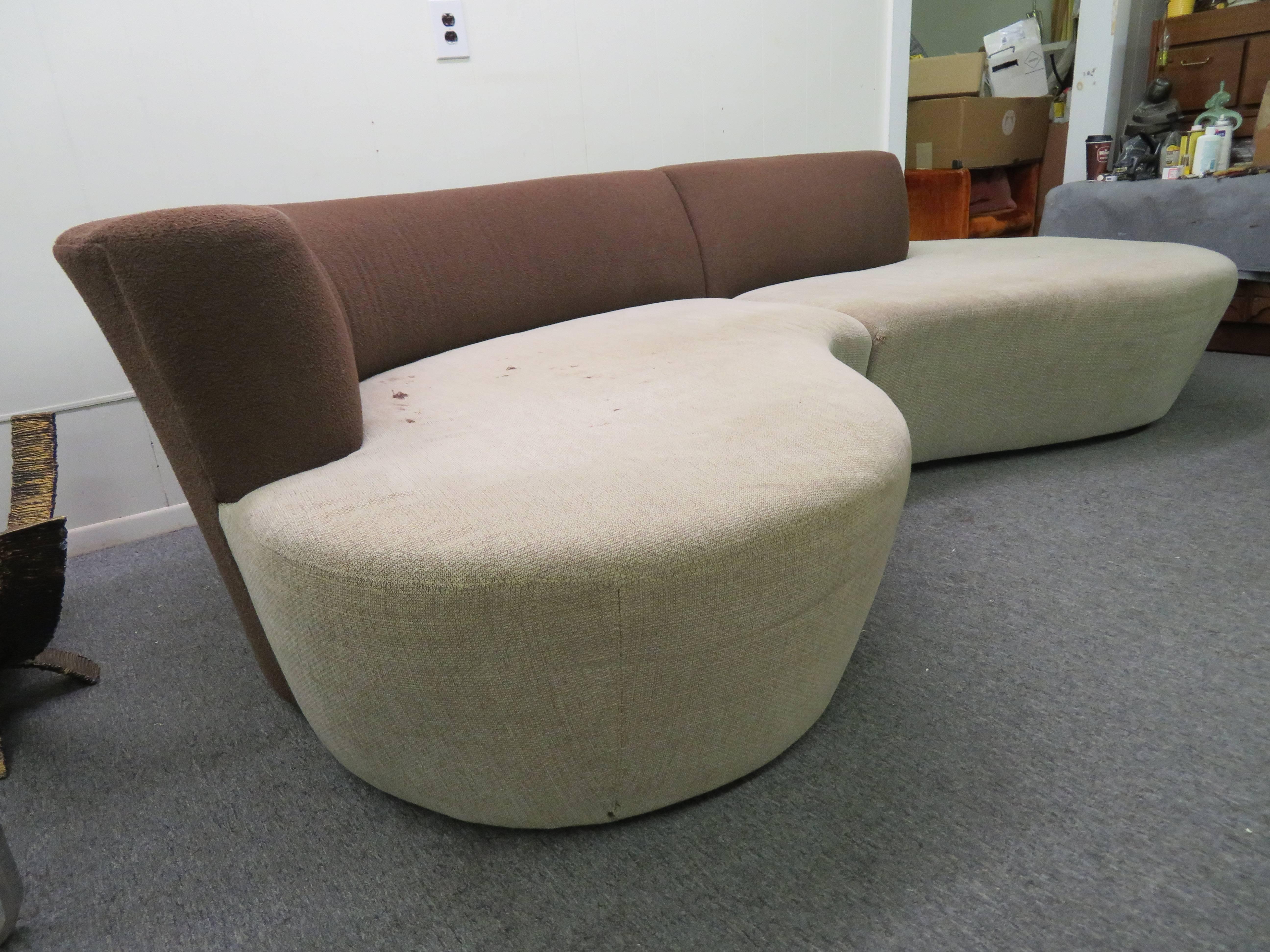 Lovely Two-Piece Sectional Sofa, Mid-Century Modern 3