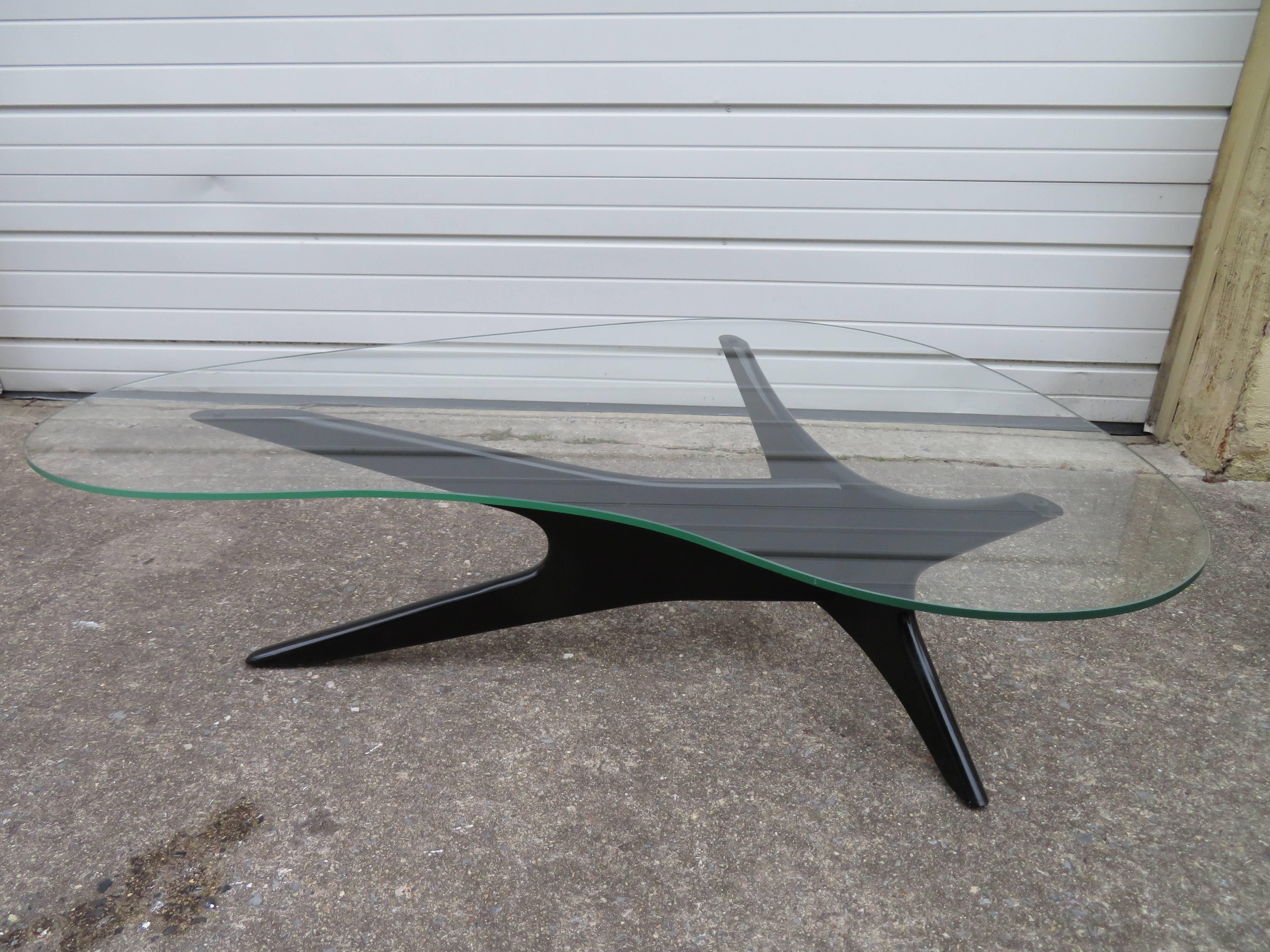 Fabulous Adrian Pearsall Kidney shaped jax coffee table finished in original black lacquer. We have the matching side tables listed in another of our 1stdibs offering.