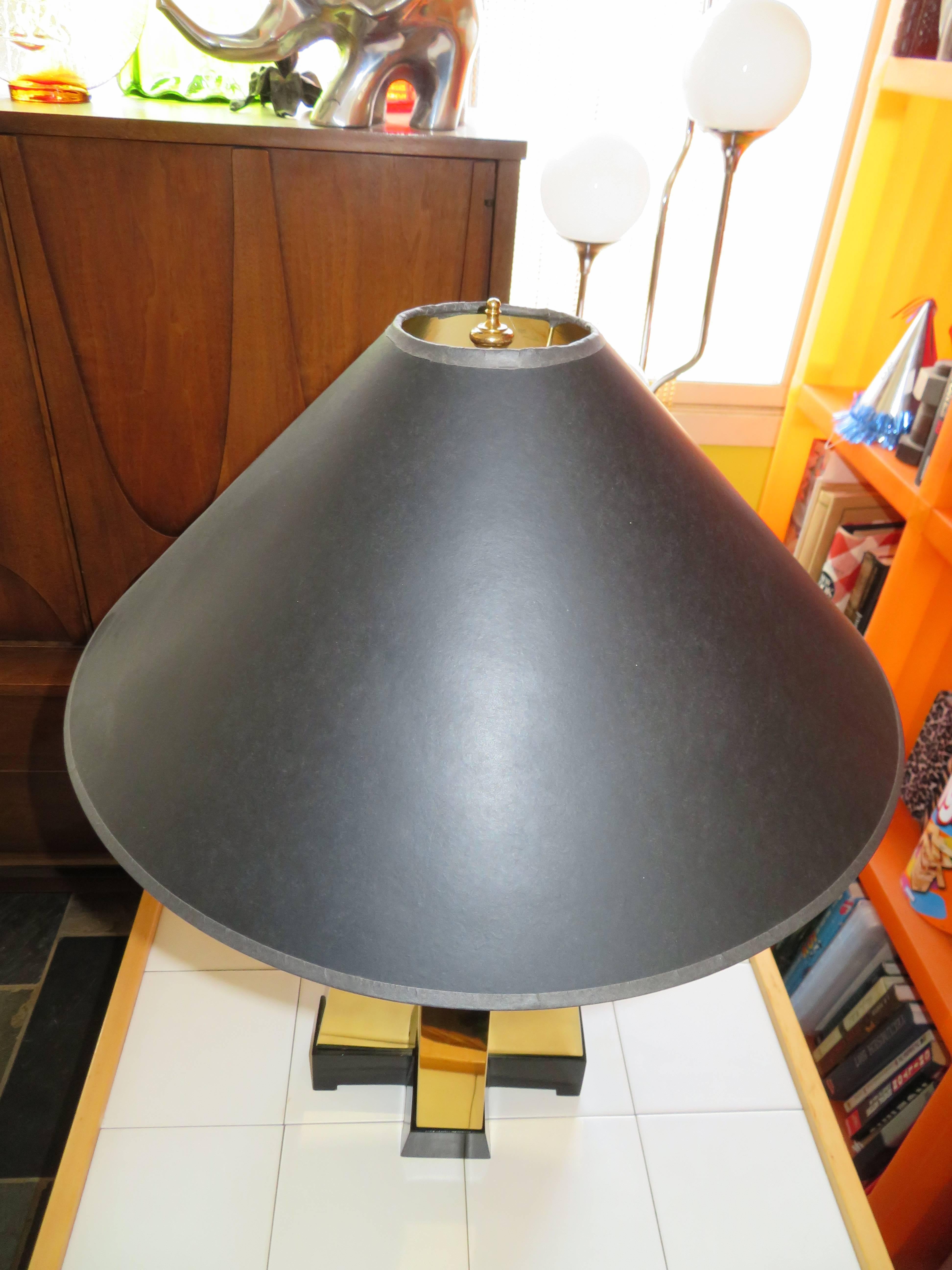 Merveilleuse paire de lampes de table en laiton de style Curtis Jere, mi-siècle moderne Bon état - En vente à Pemberton, NJ
