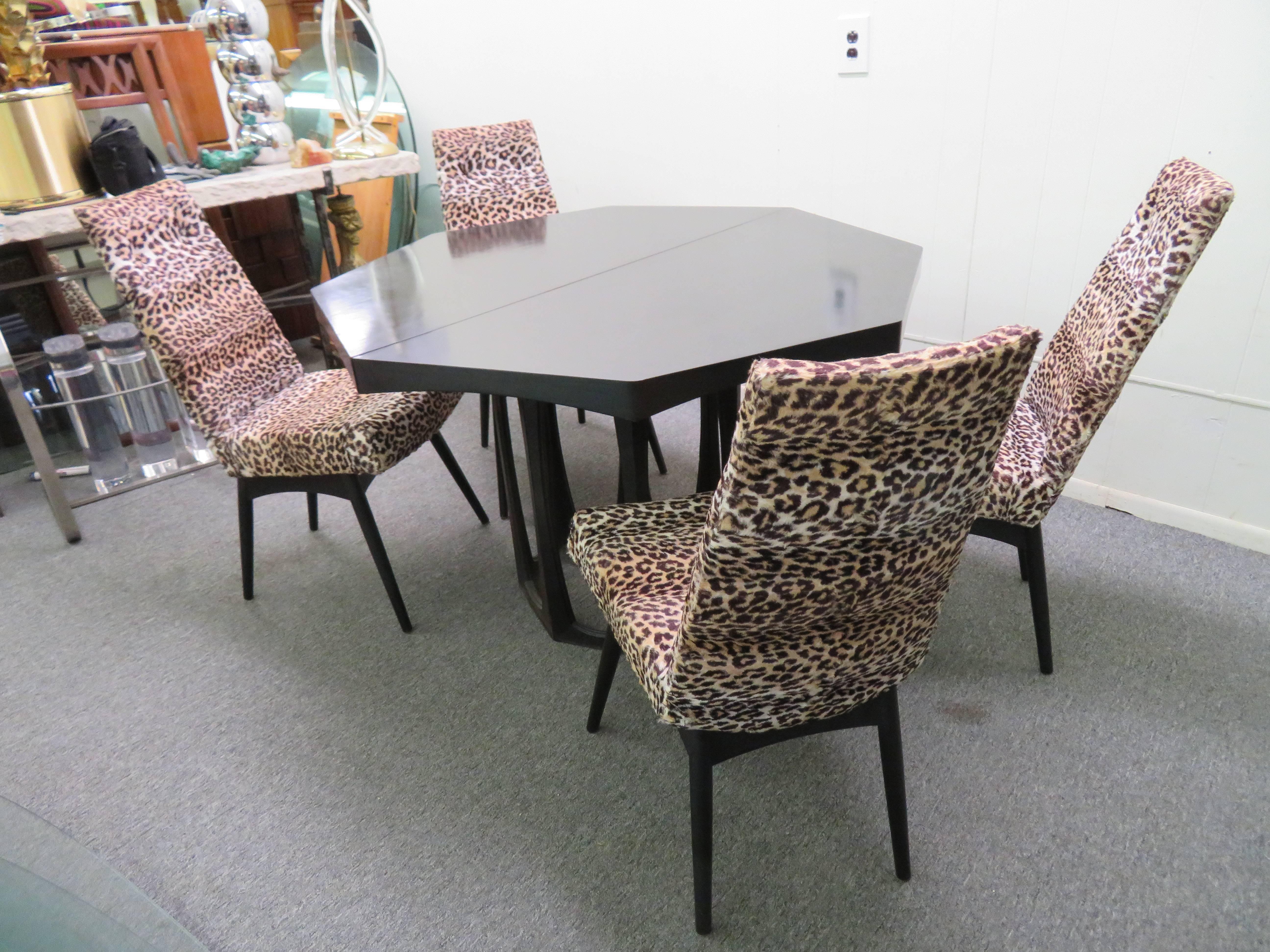 Fantastico set di quattro sedie da pranzo laccate Adrian Pearsall del Mid-Century Modern in vendita 2