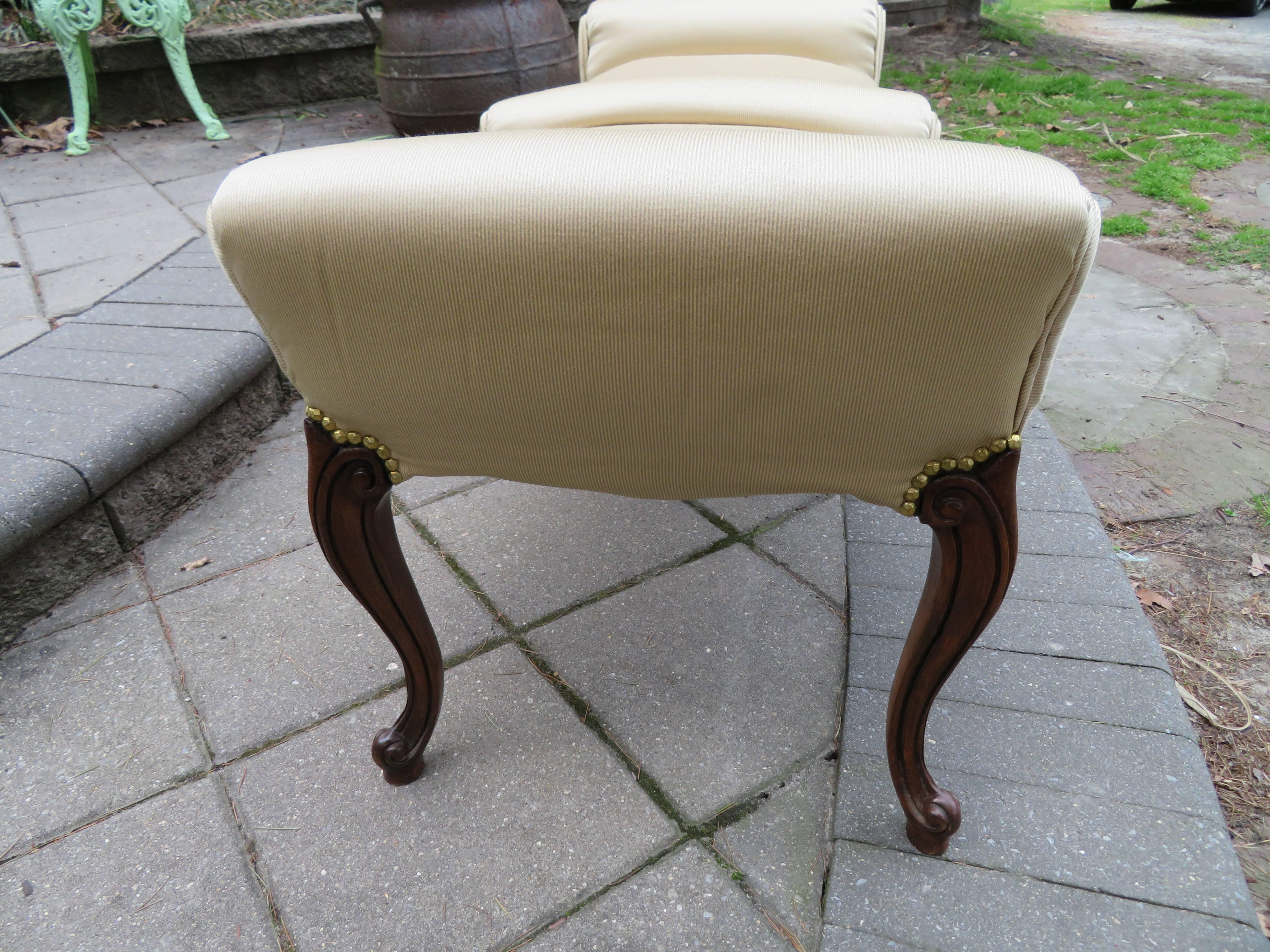 American Elegant Regency Modern Cabriolet Leg Upholstered Bench Dorothy Draper For Sale
