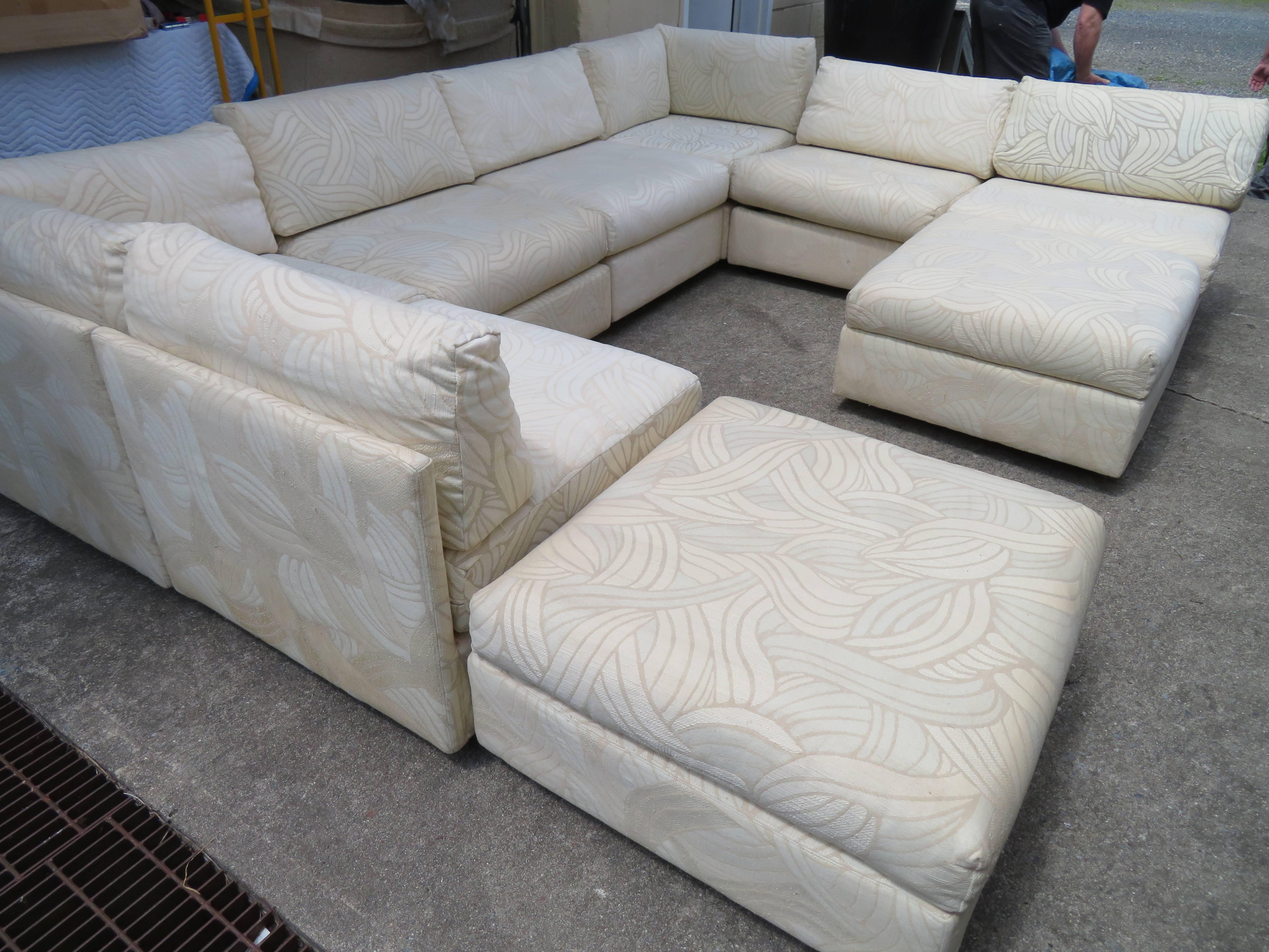 Spectacular Milo Baughman style eight-piece sectional sofa with sleeper sofa. The double seat piece on the right opens up to create a queen-size pull-out sleeper-how fabulous is that! Looks like it has never been used and is in great condition-still