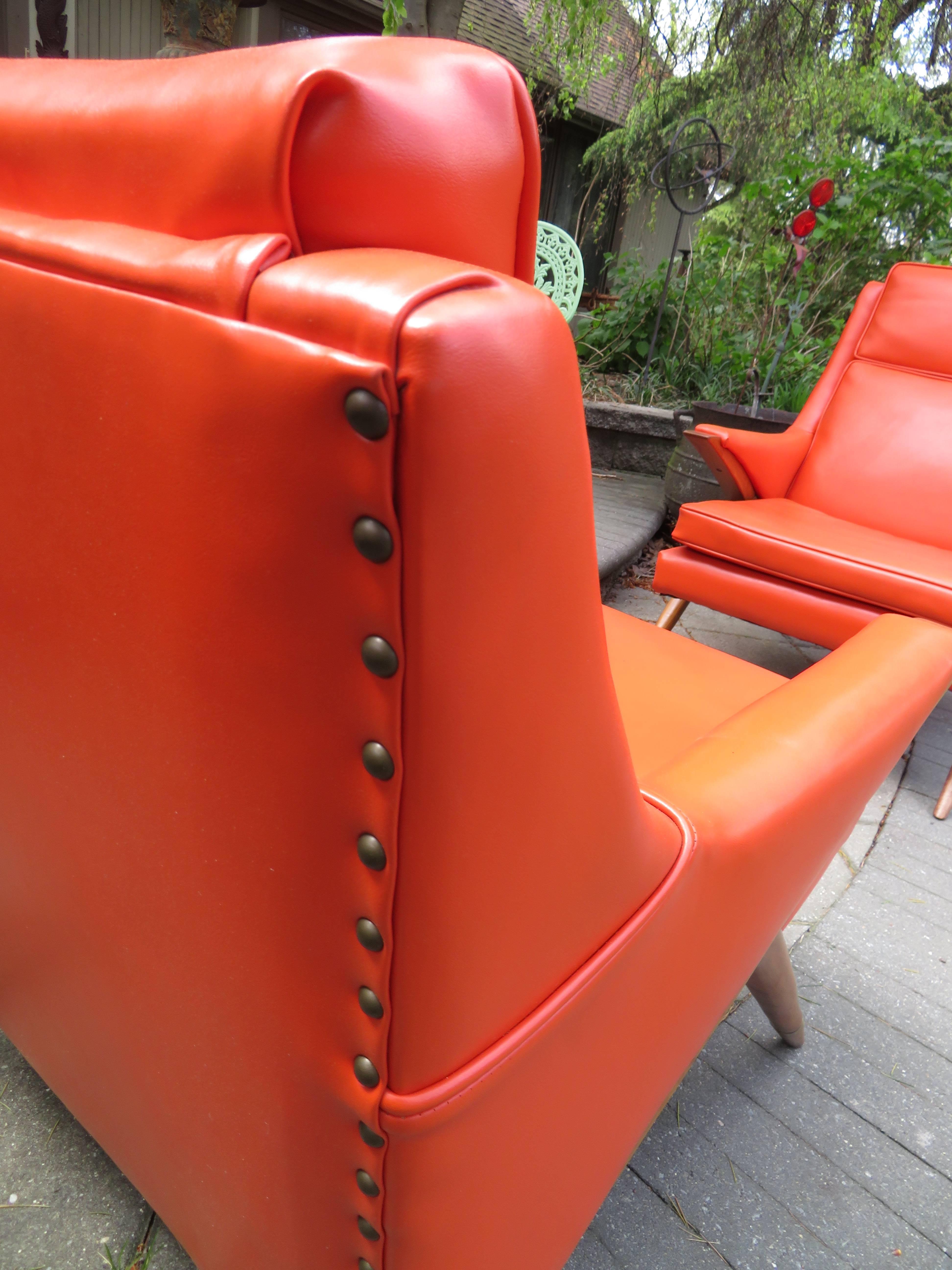 American Pair of Momma Poppa Bear Style Karpen Lounge Chairs, Mid-Century Modern