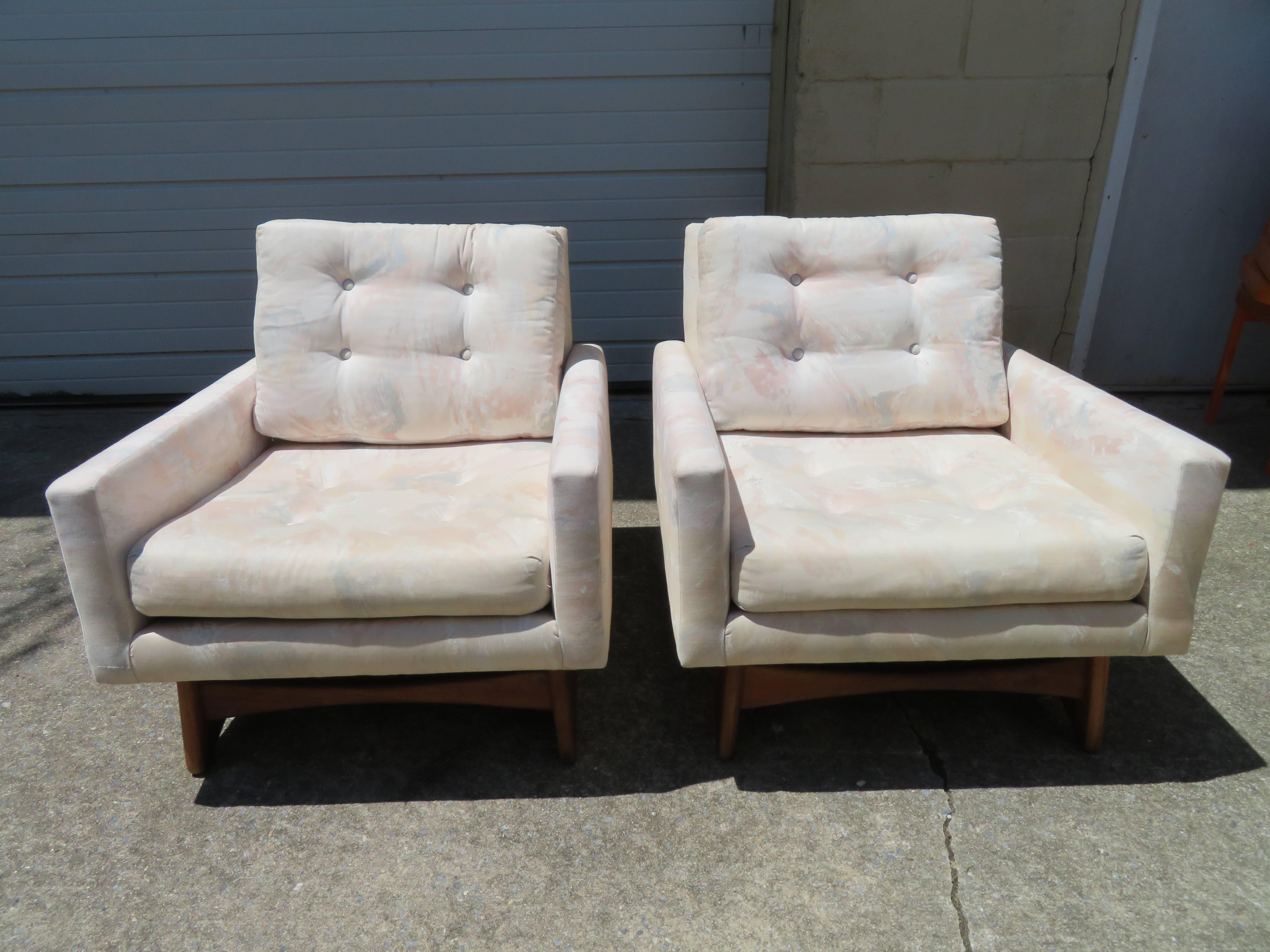 Lovely pair of Adrian Pearsall super deep lounge chairs. This pair was re-upholstered in the past but fabric is dated, re-upholstery is recommended. Perfect for the designer who needs to use clients favourite fabric.