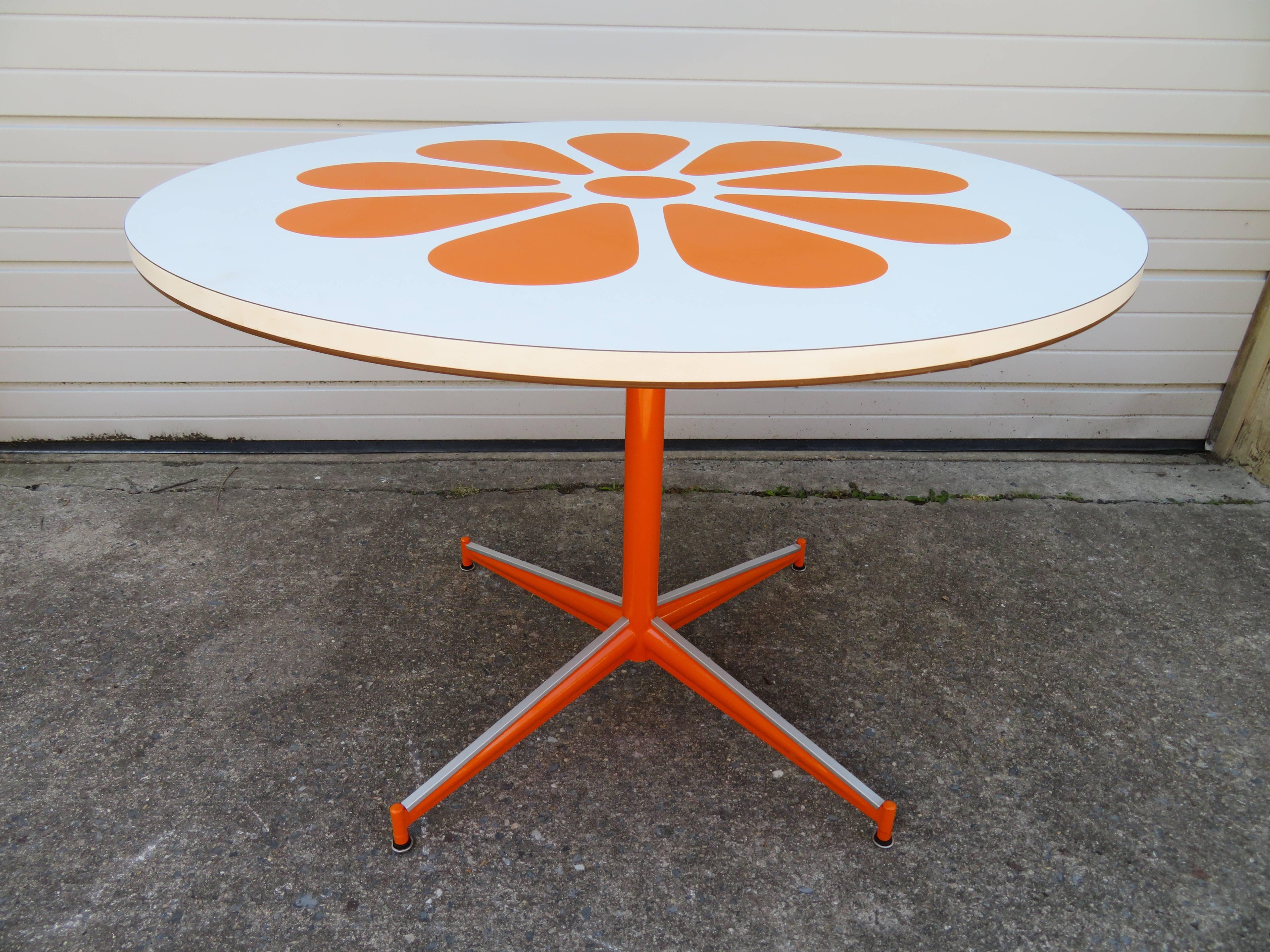 Metal Fun Orange Slice 1960s Dining Table Four Chairs Probber Style Mid-Century Modern For Sale