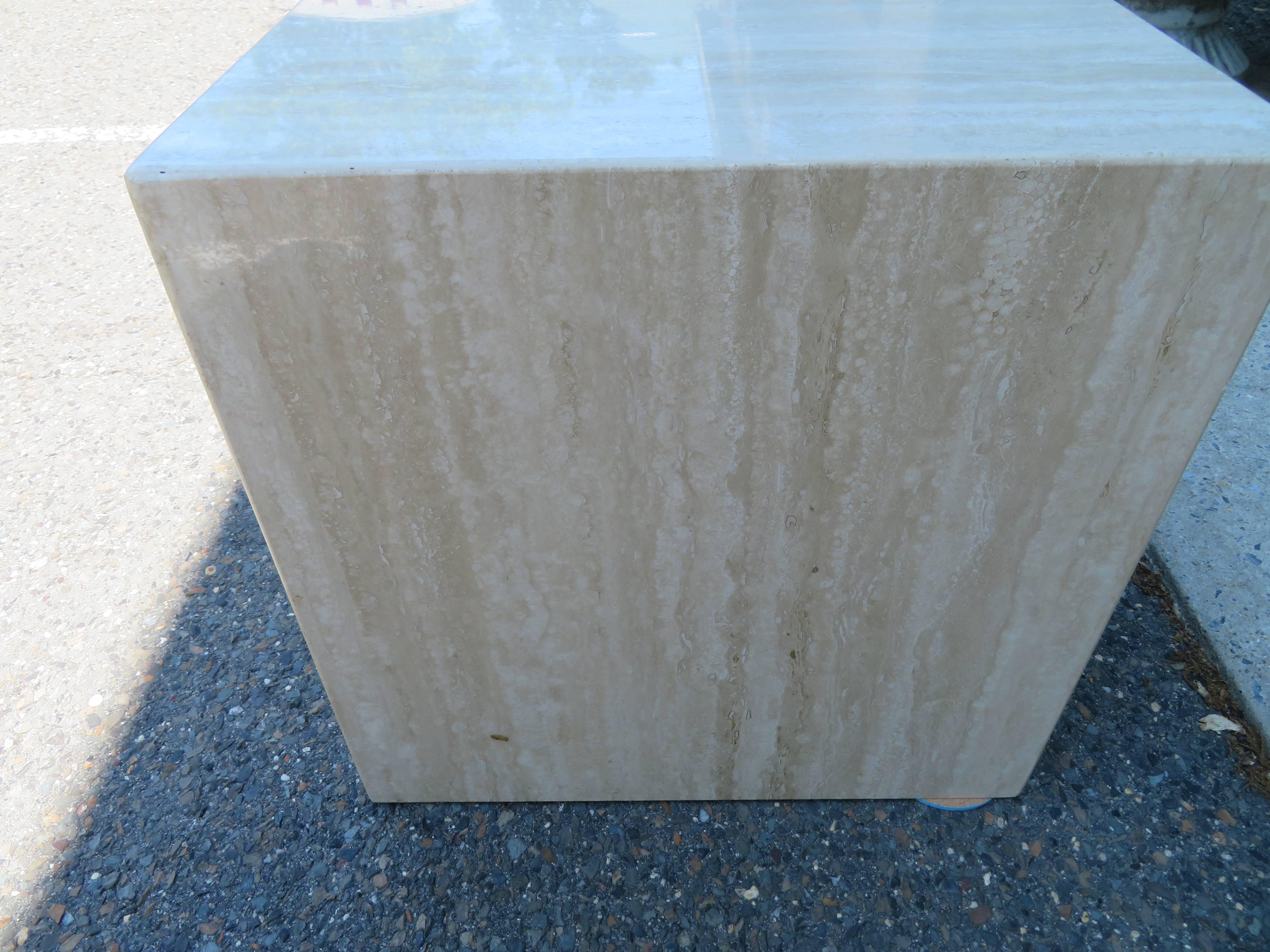 Gorgeous Travertine Cube Side End Table Pedestal, Mid-Century Modern In Good Condition For Sale In Pemberton, NJ