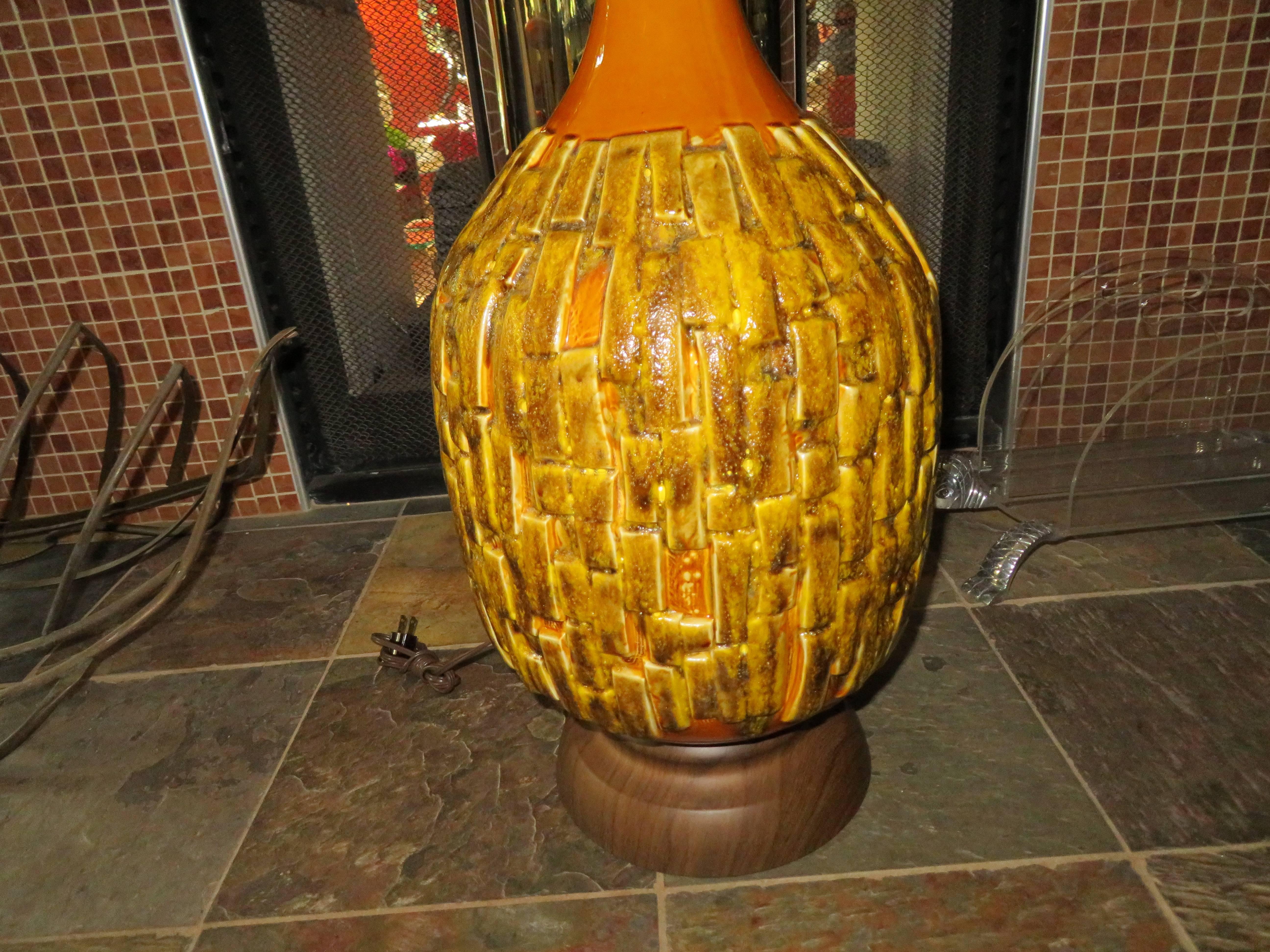 Fabulous Large-Scale Textured Brutalist Glazed Lamp, Mid-Century Modern For Sale 1