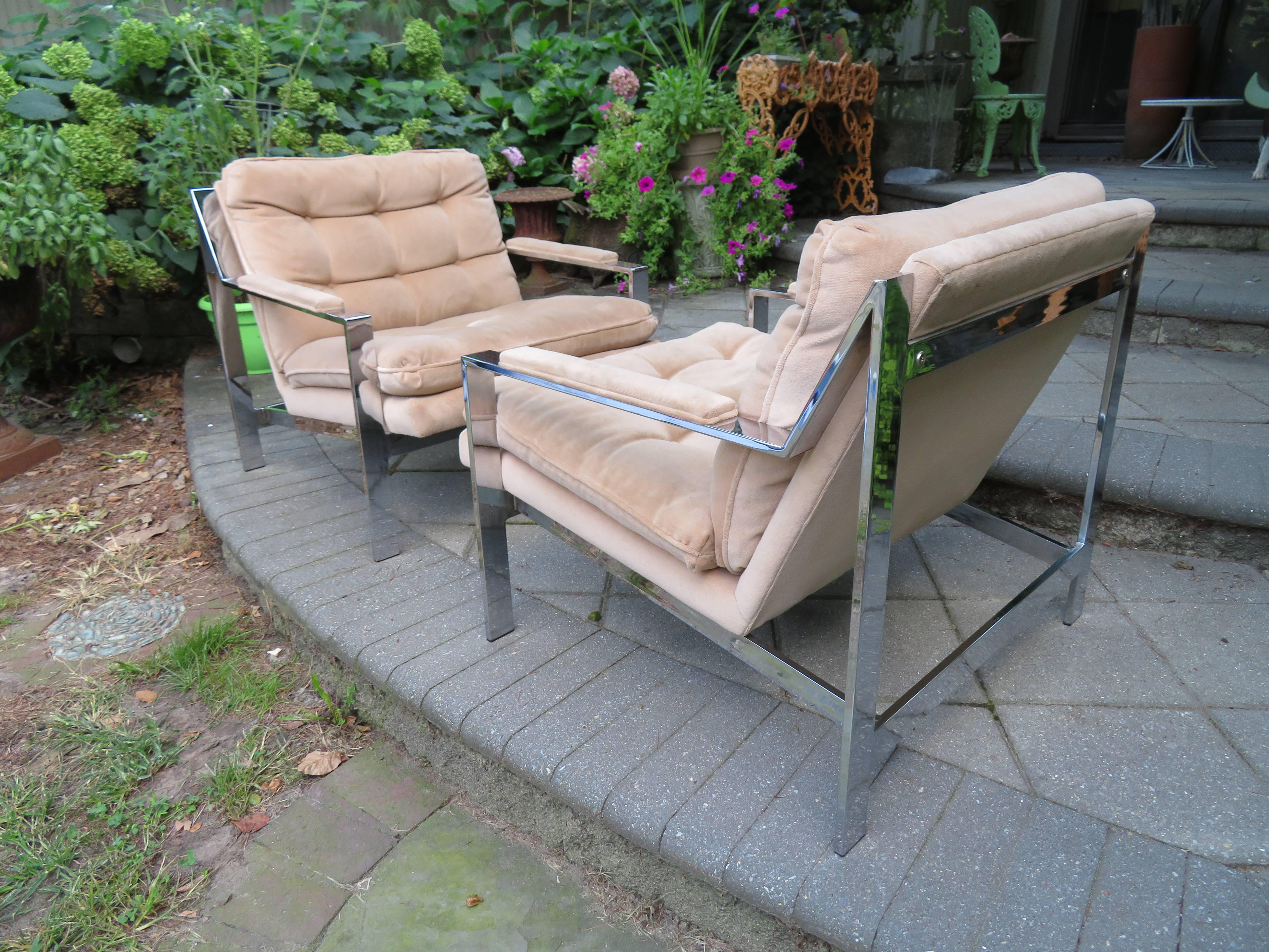 Fantastic pair of Milo Baughman style chrome flat bar lounge chairs. These will need to be reupholstered. The chrome frames are in very nice vintage condition-very shiny-some minor dings. Please check out our huge selection of other pieces designed