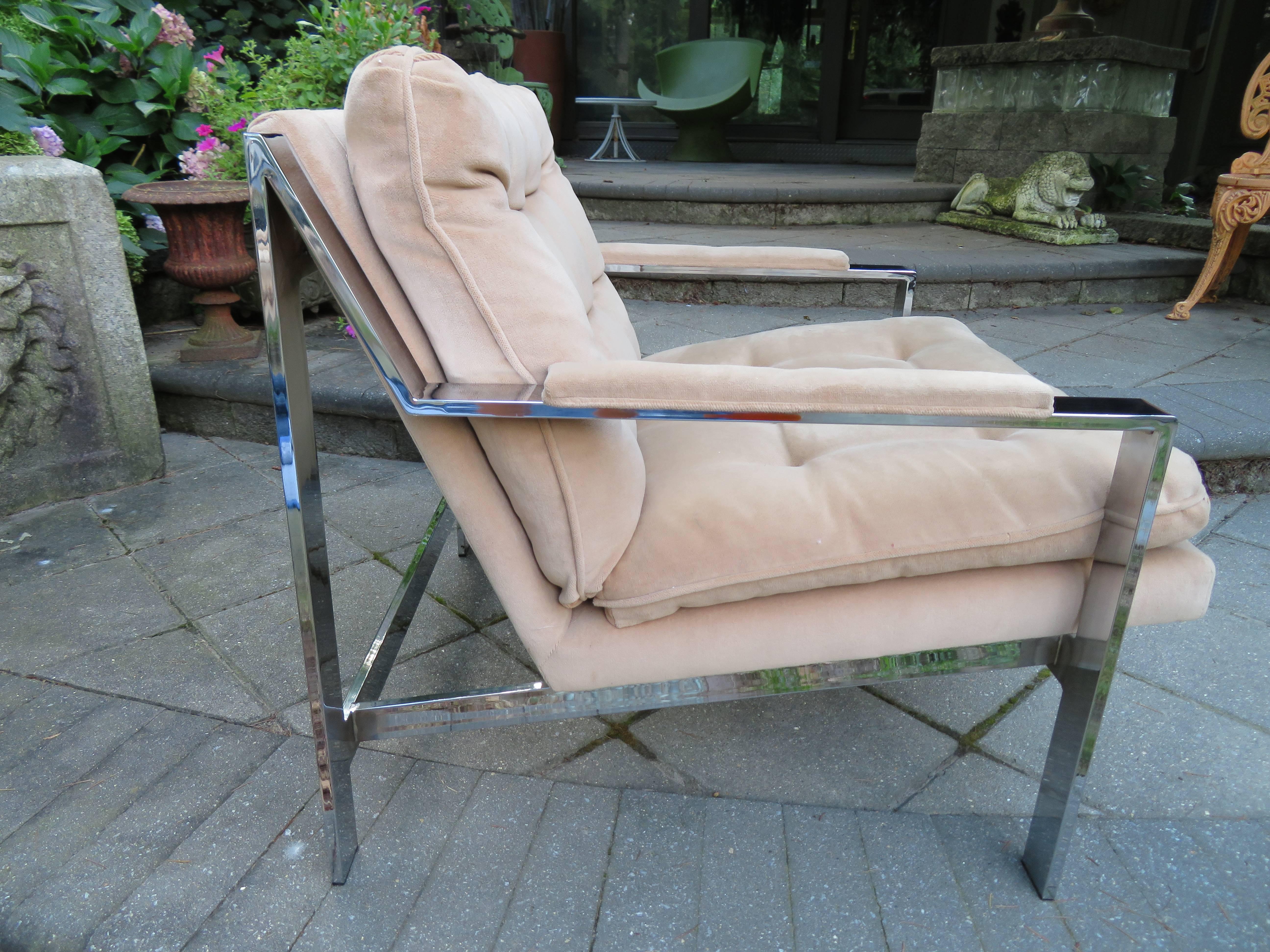 Late 20th Century Pair of Milo Baughman Style Chrome Flat Bar Lounge Chairs, Mid-Century Modern