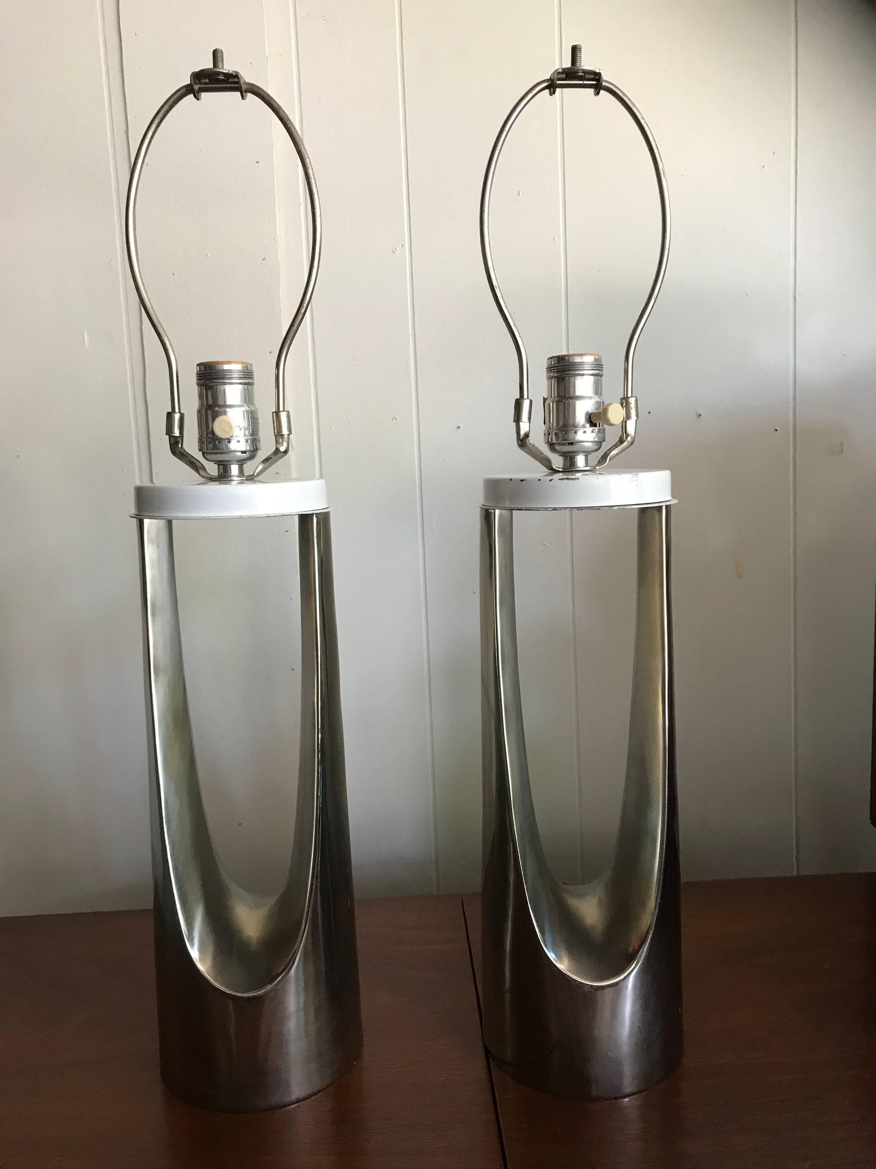 Gorgeous Pair of Chrome Laurel Hairpin Lamps, Mid-Century Modern 4
