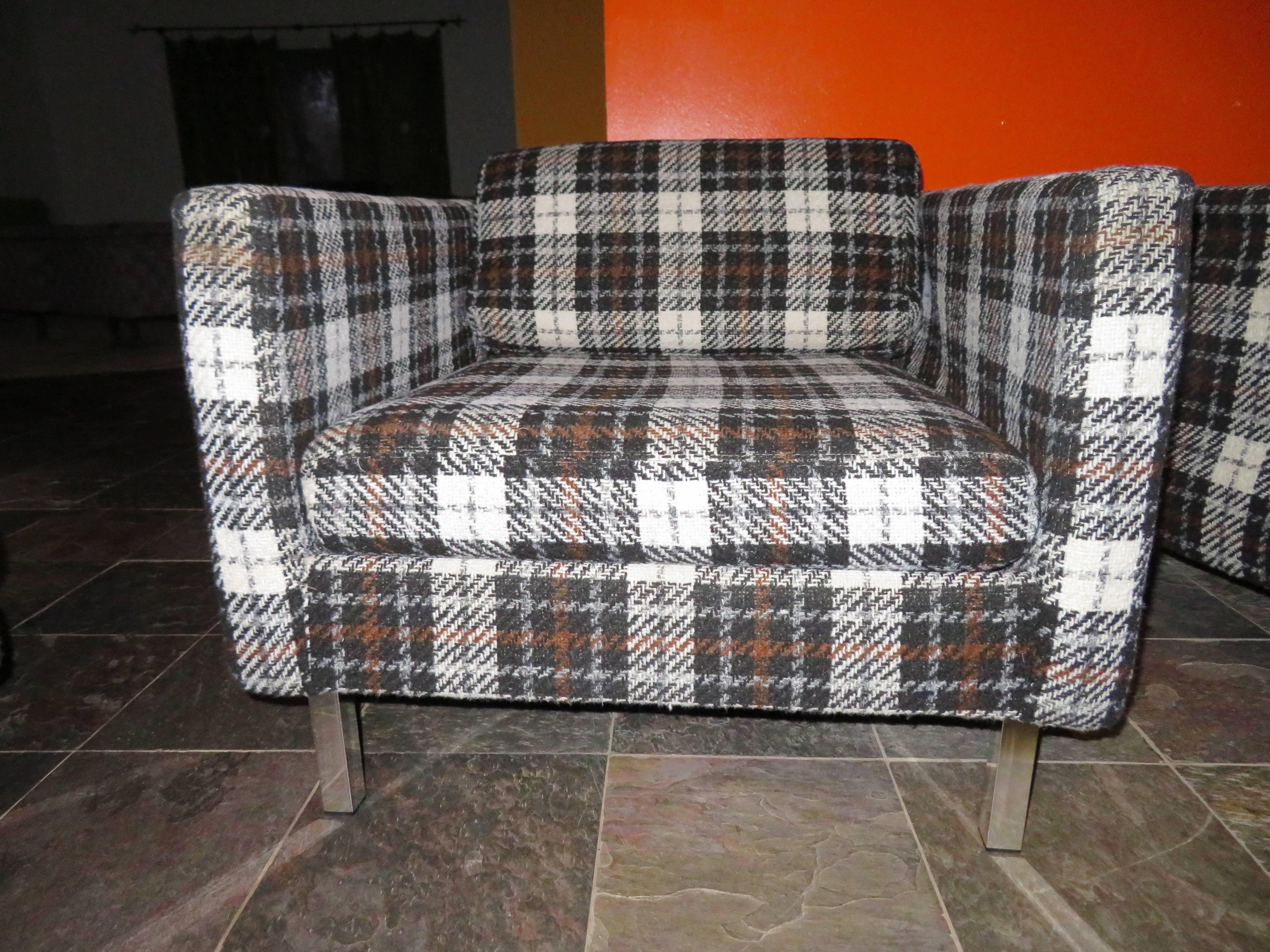 plaid lounge chair