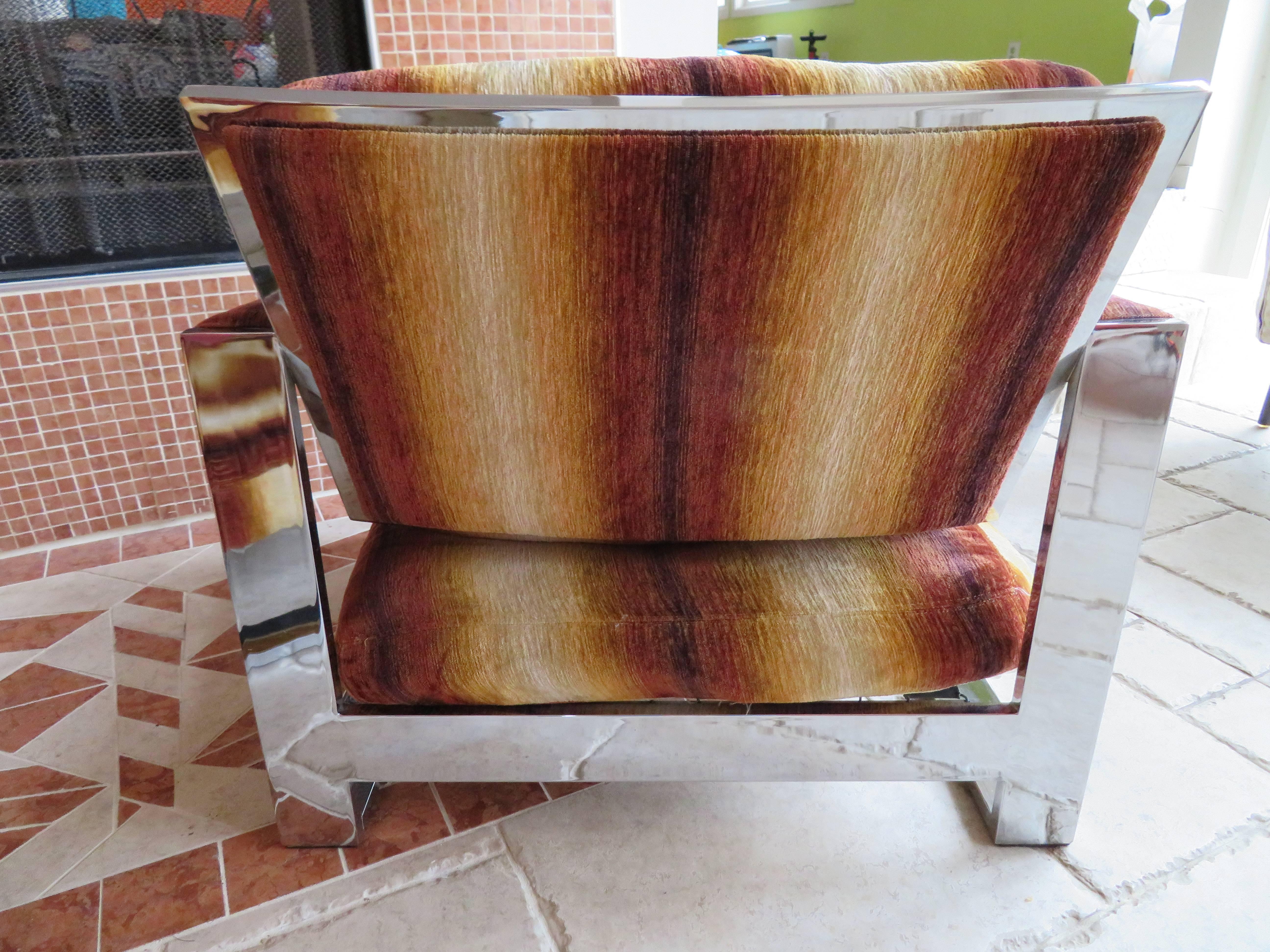 American Rare Pair of Super Wide Chrome Bar Milo Baughman Thayer Coggin, Lounge Chairs For Sale