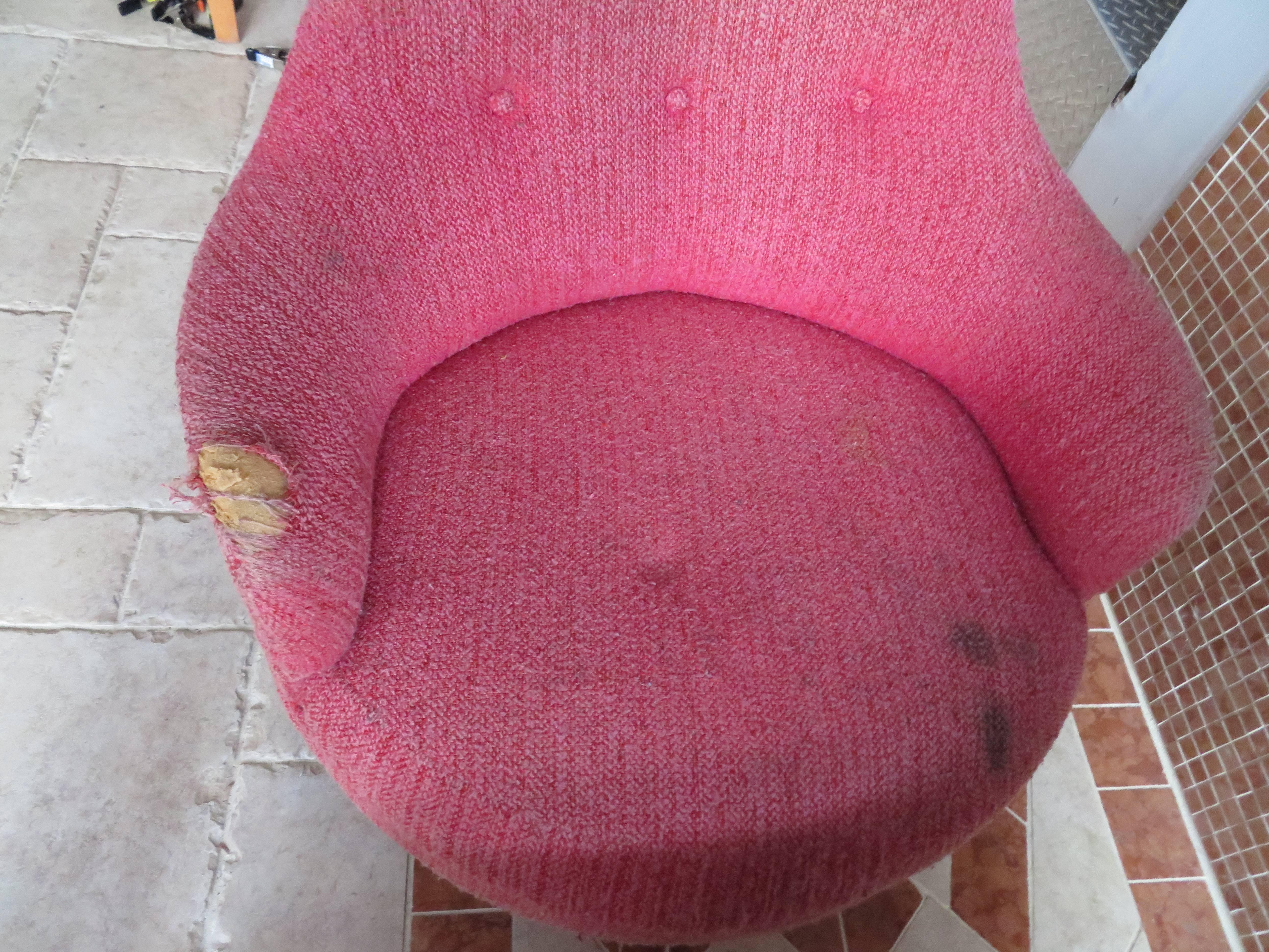 Peint Jolie paire de chaises longues pivotantes Adrian Pearsall mi-siècle moderne en vente