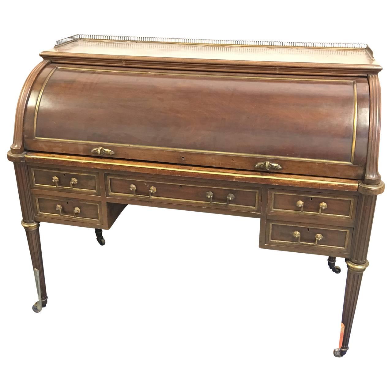 Antique cylinder desk from the London Savoy Hotel, label no 968. 