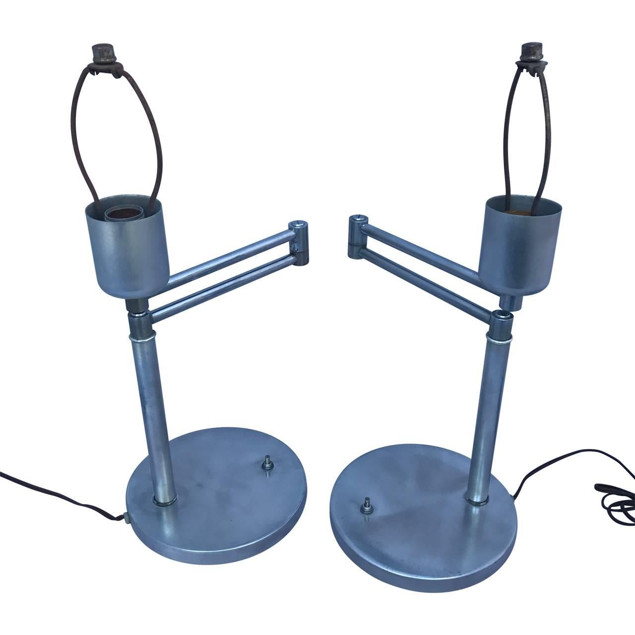 Mid-Century Modern Early Pair of Von Nessen Swing Arm Table Lamps For Sale