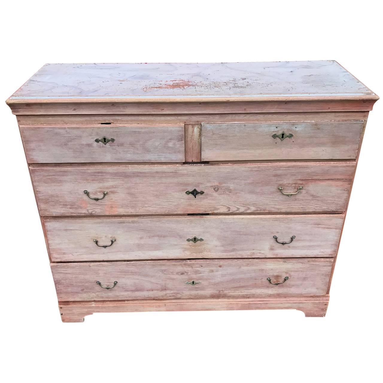 18th Century Swedish Dresser Or Chest of Drawers In Good Condition In Haddonfield, NJ