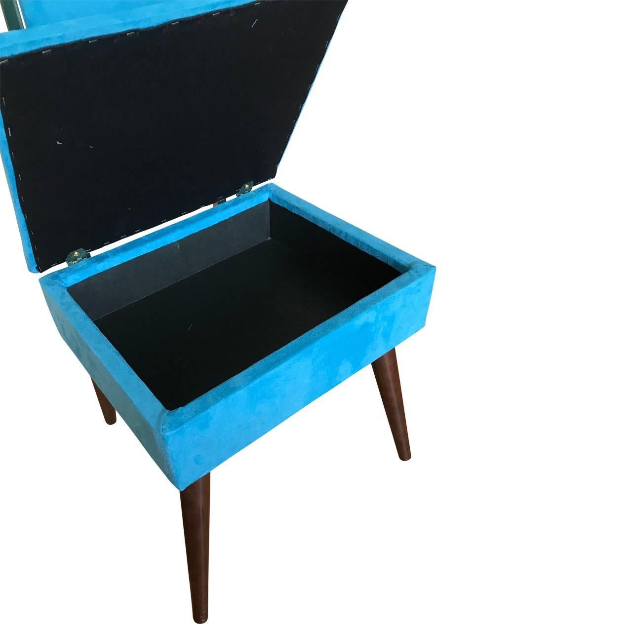 Mid-20th Century Mid-Century Modern Valet Butlers Chair in Turquoise Fabric