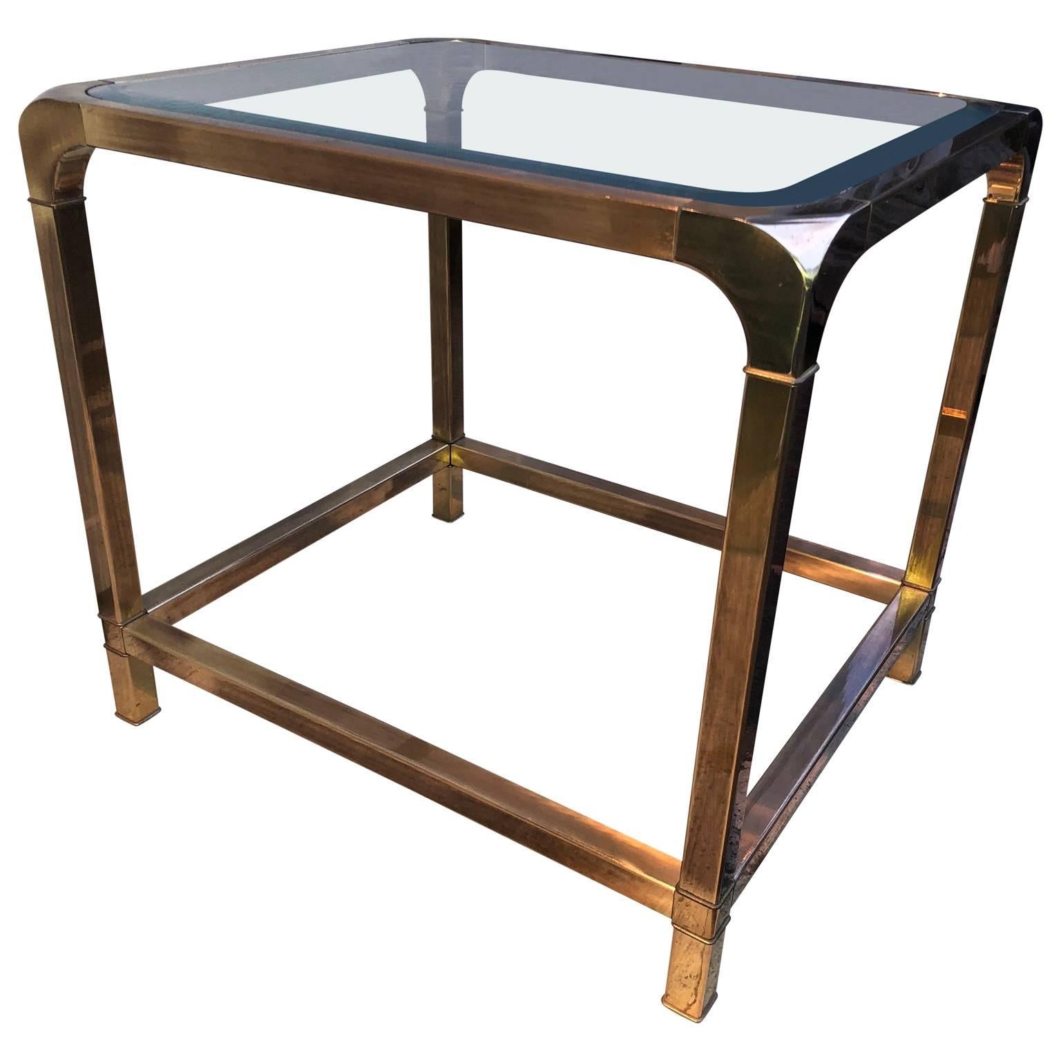 Mid-Century Modern brass Mastercraft side end table with bevelled glass top

$125 flat rate front door delivery includes Washington DC metro, Baltimore and Philadelphia.