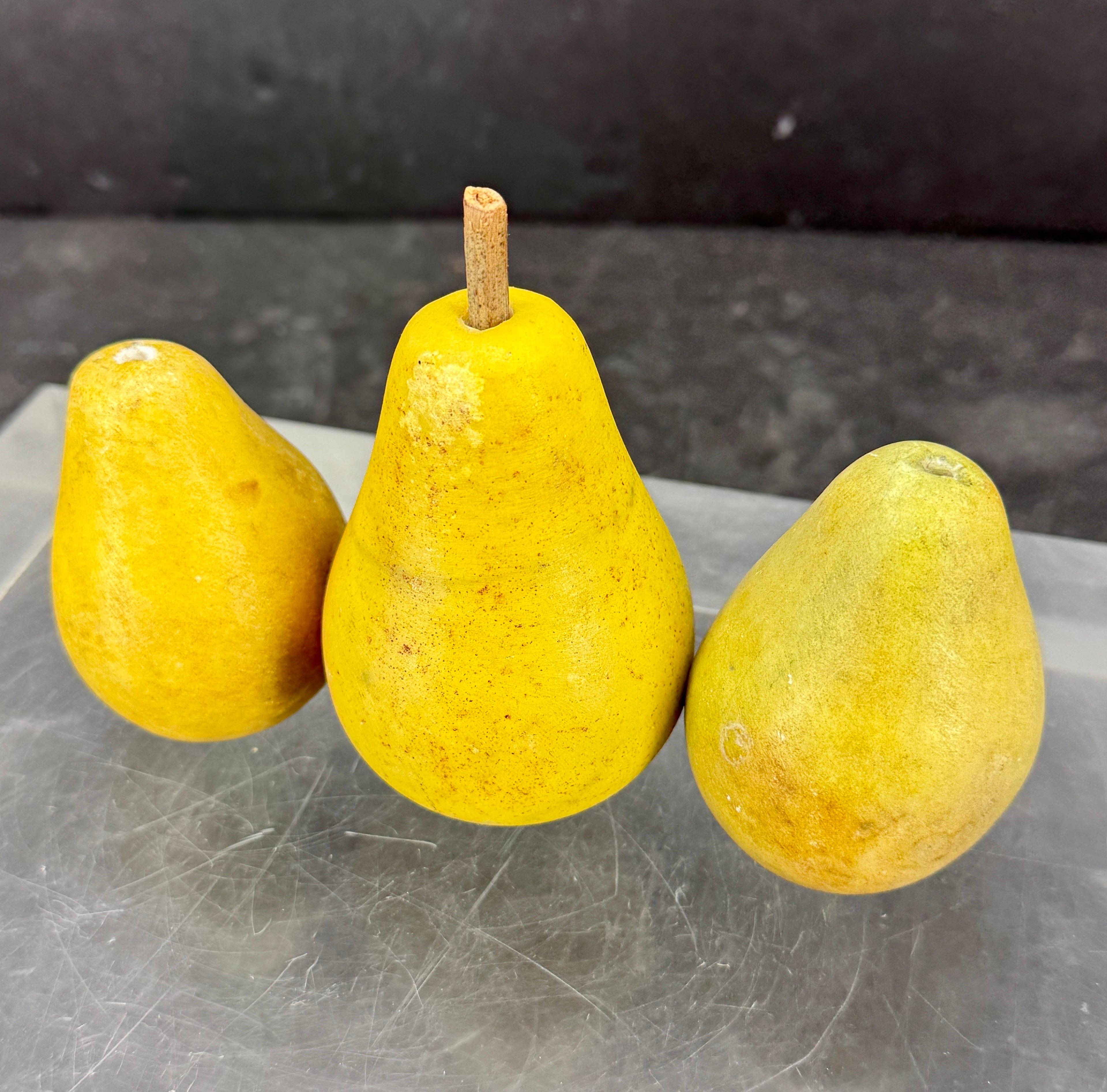 Fatto a mano Collection'S di composte di frutta italiane in marmo alabastrino in vendita
