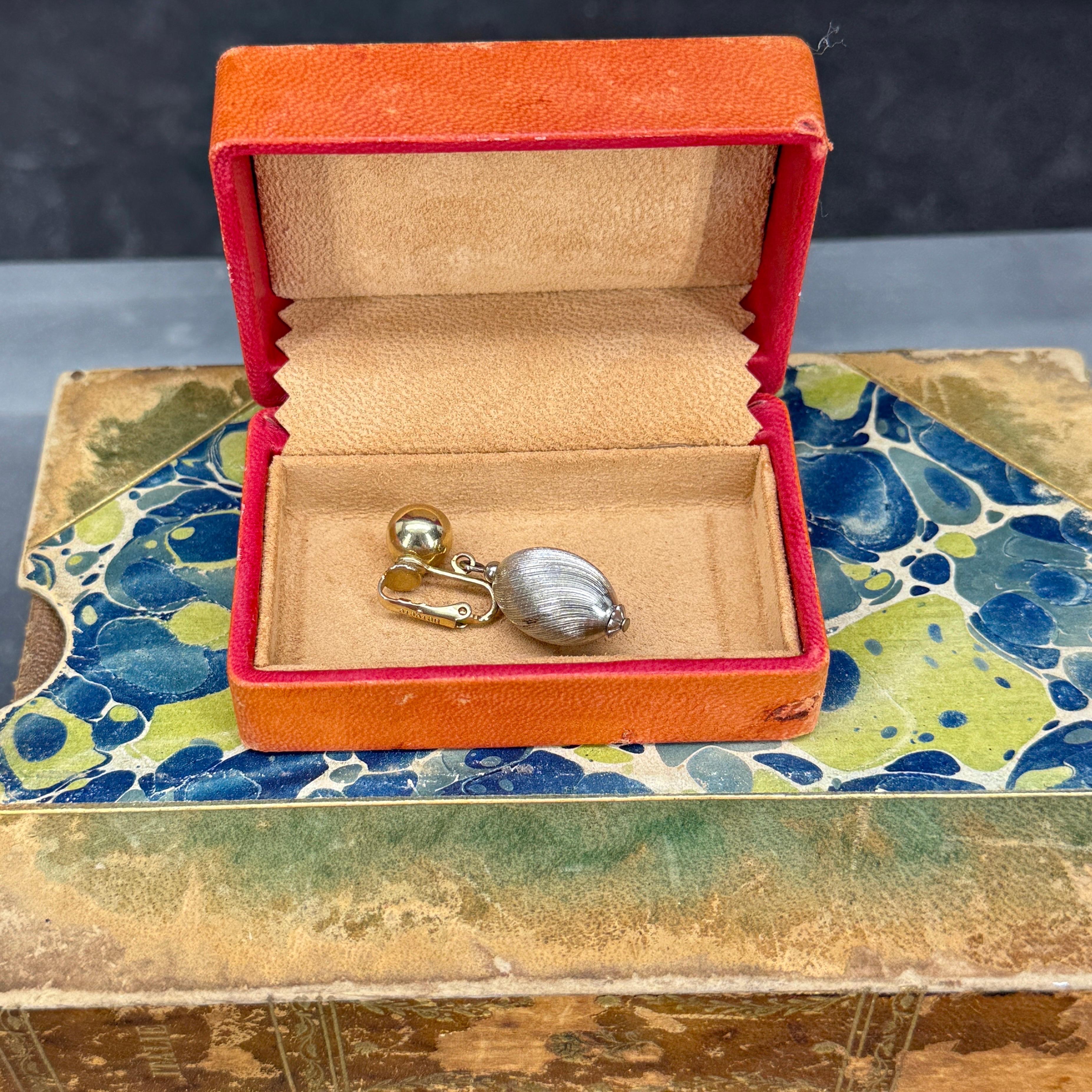 Boîte en cuir italienne Florentine du milieu du siècle avec emblème Insignia en vente 6