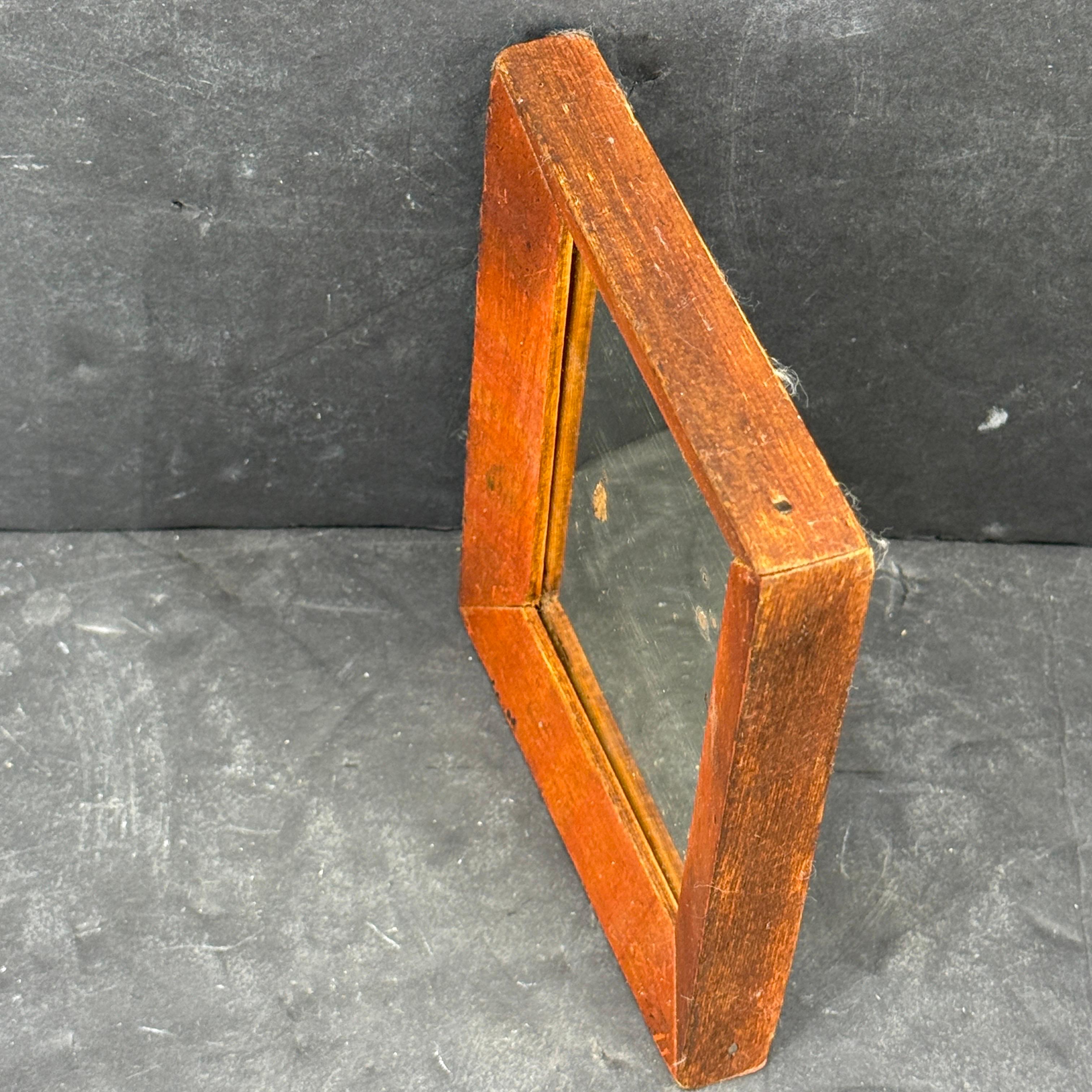 Small Rectangular 19th Century Wooden Mirror and Frame In Good Condition For Sale In Haddonfield, NJ