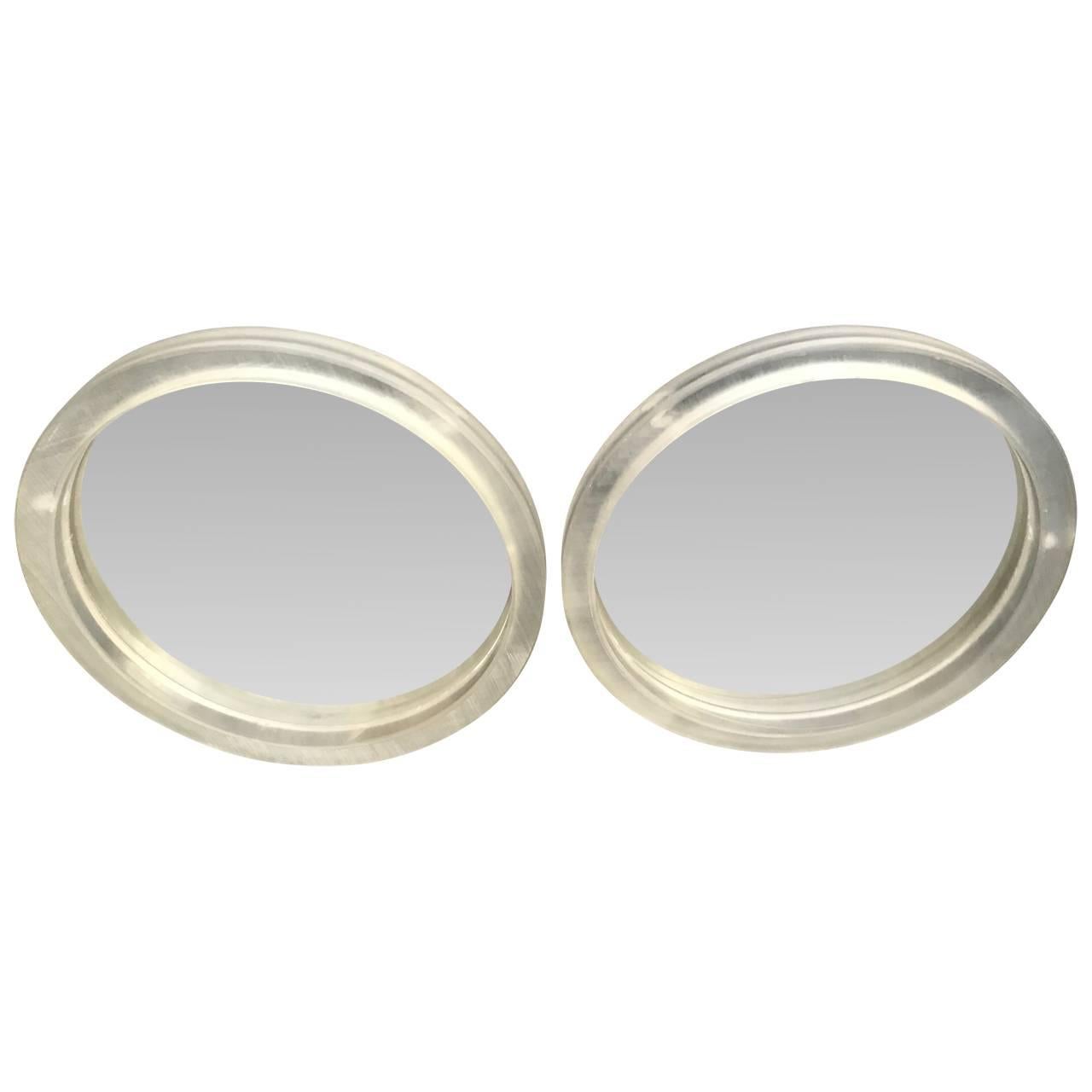 Mid-Century Modern Pair Of Large Modern Round Thick Lucite Mirrors For Sale