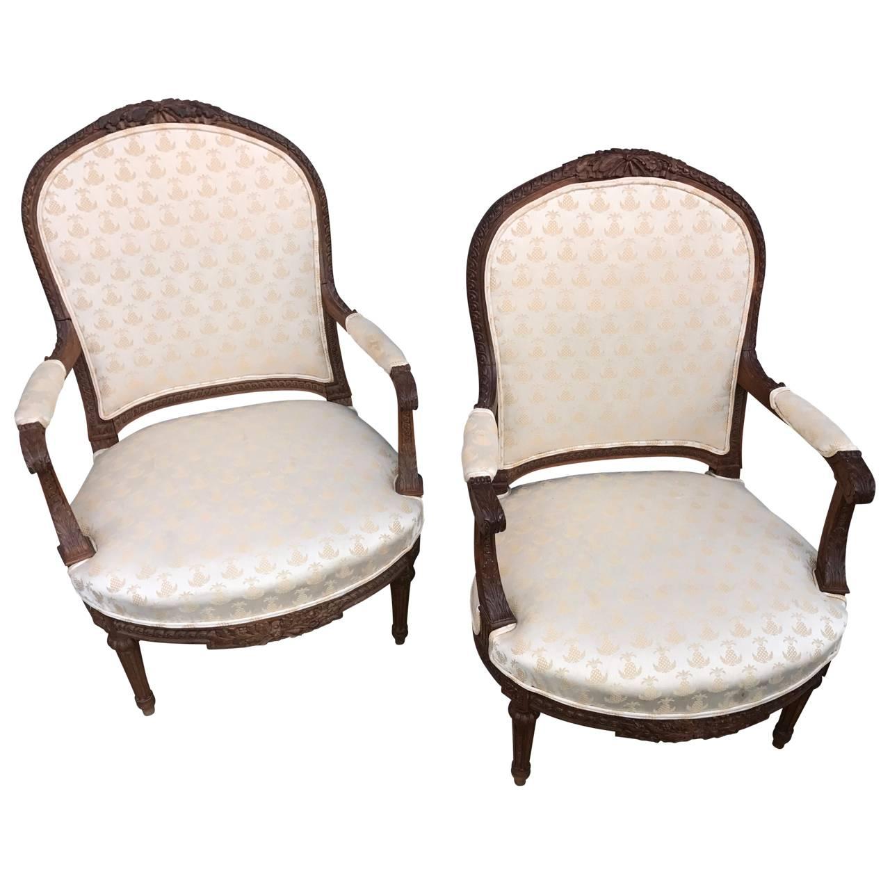 Pair of Large 19th Century Louis Philippe Armchairs In Good Condition In Haddonfield, NJ