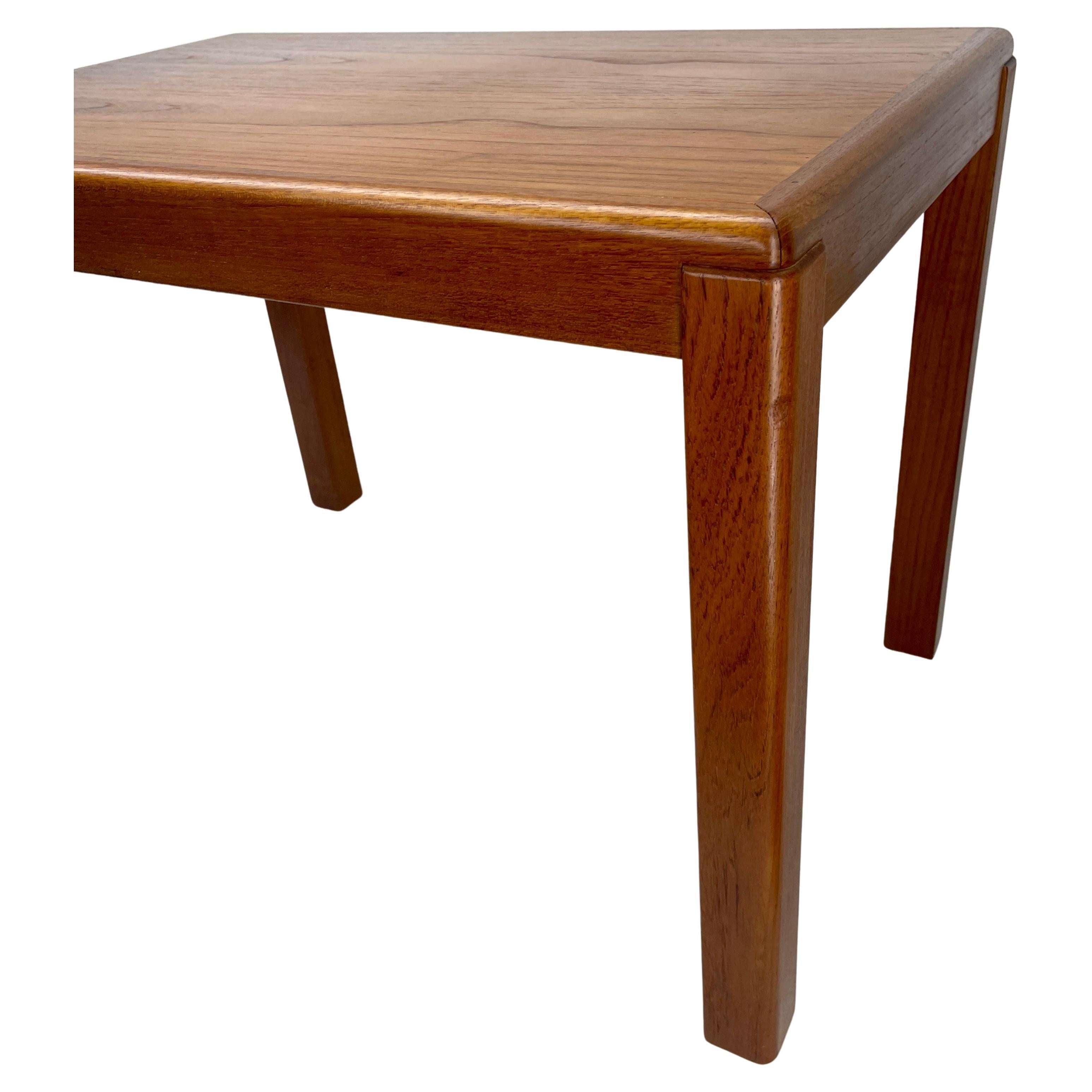 Hand-Crafted Danish Mid-Century Rectangular Teak Side Table, Vejle Stole og Mobelfabrik For Sale