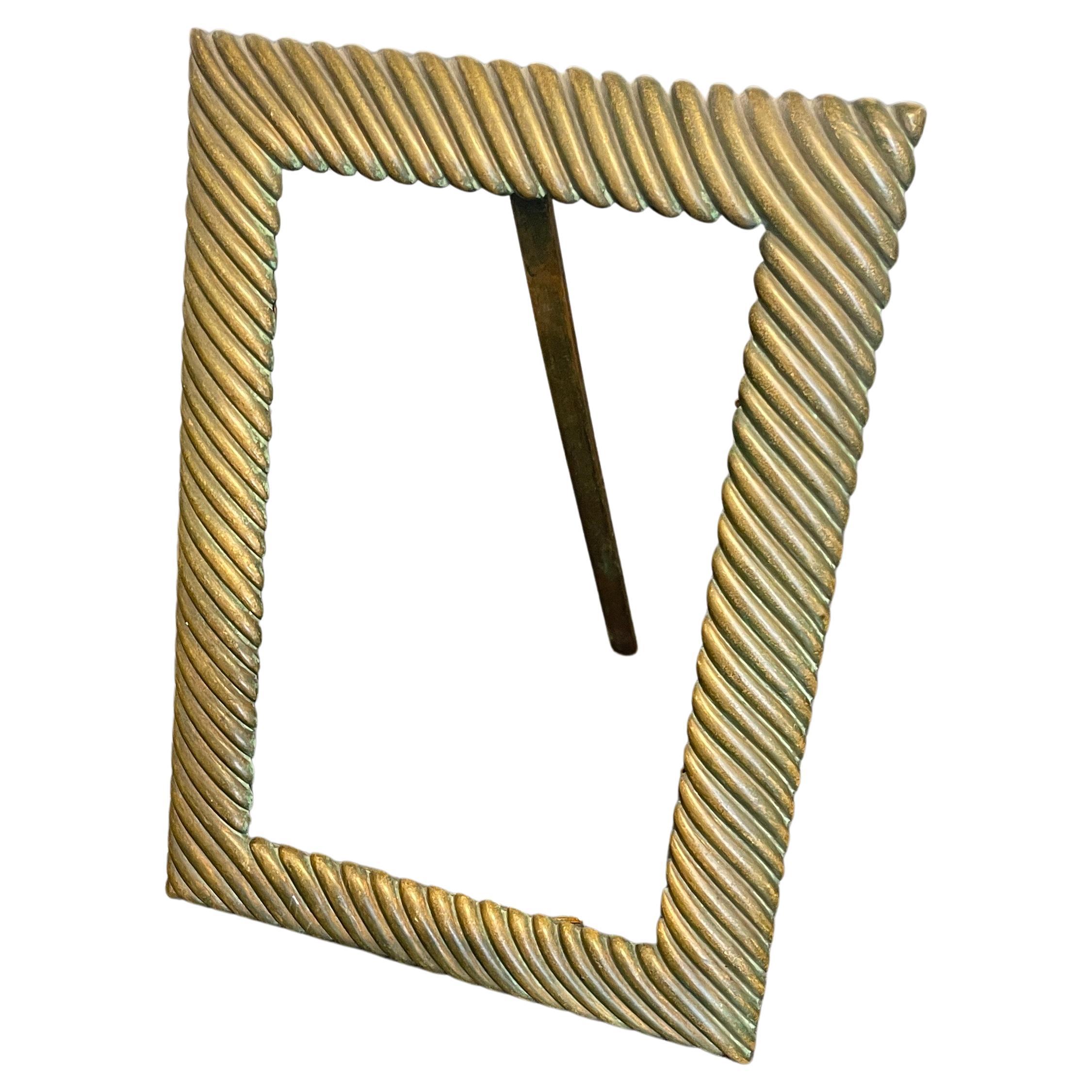 Cadre photo ou miroir de coiffeuse Art Déco en bronze en vente