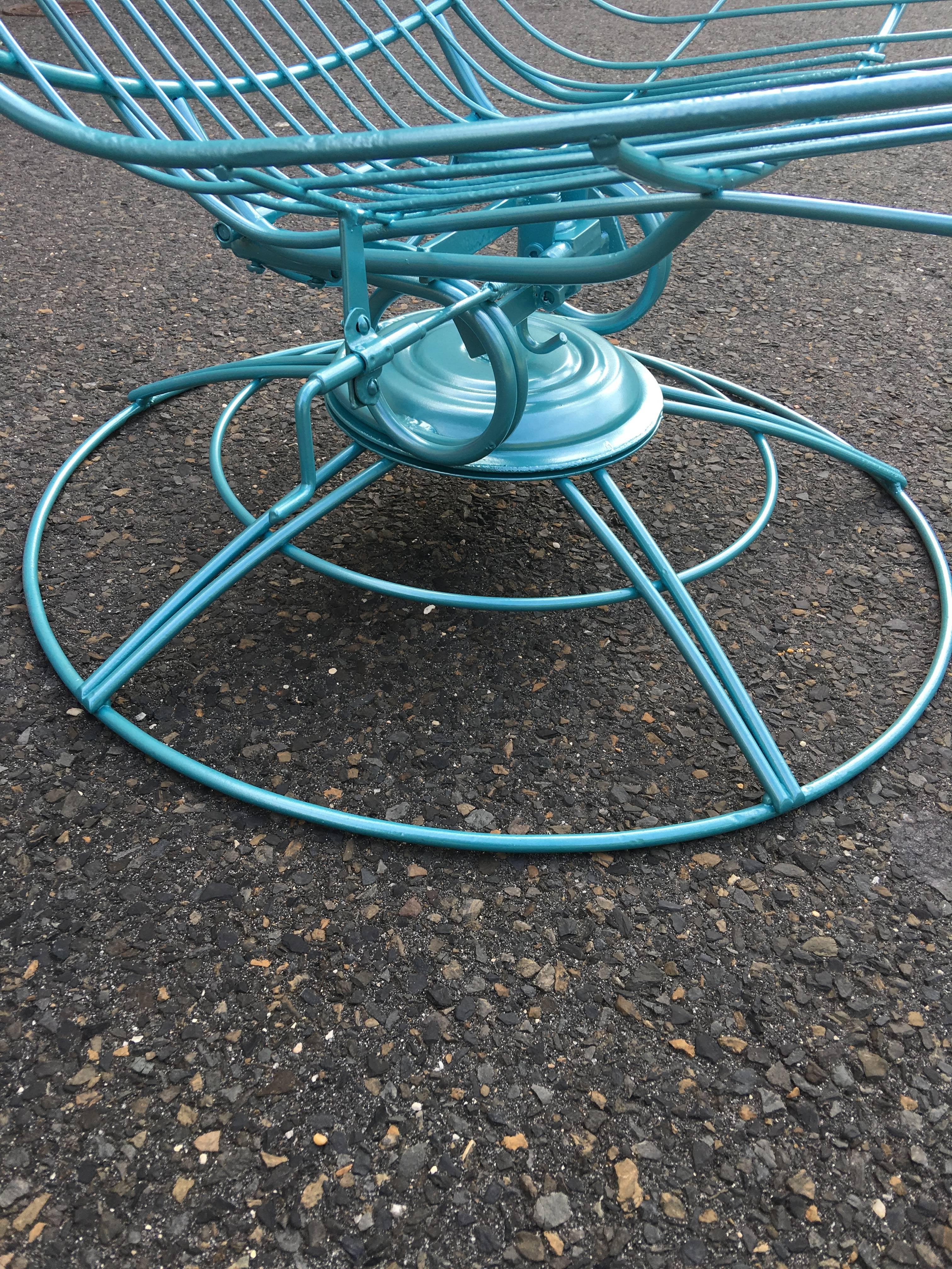 Powder-Coated Turquoise Garden Lounge Chair