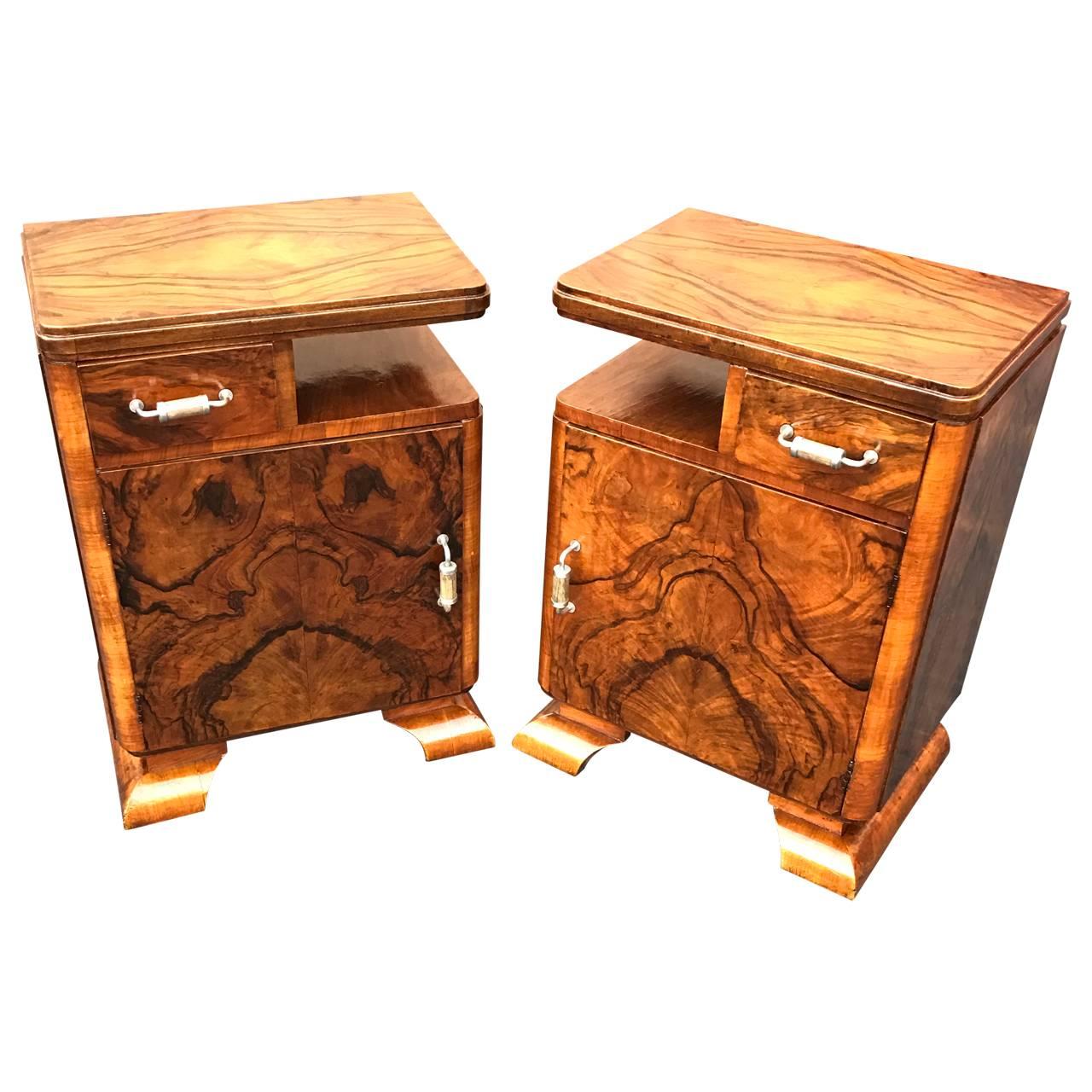 Pair of Italian Deco Night Stand Tables In Good Condition In Haddonfield, NJ