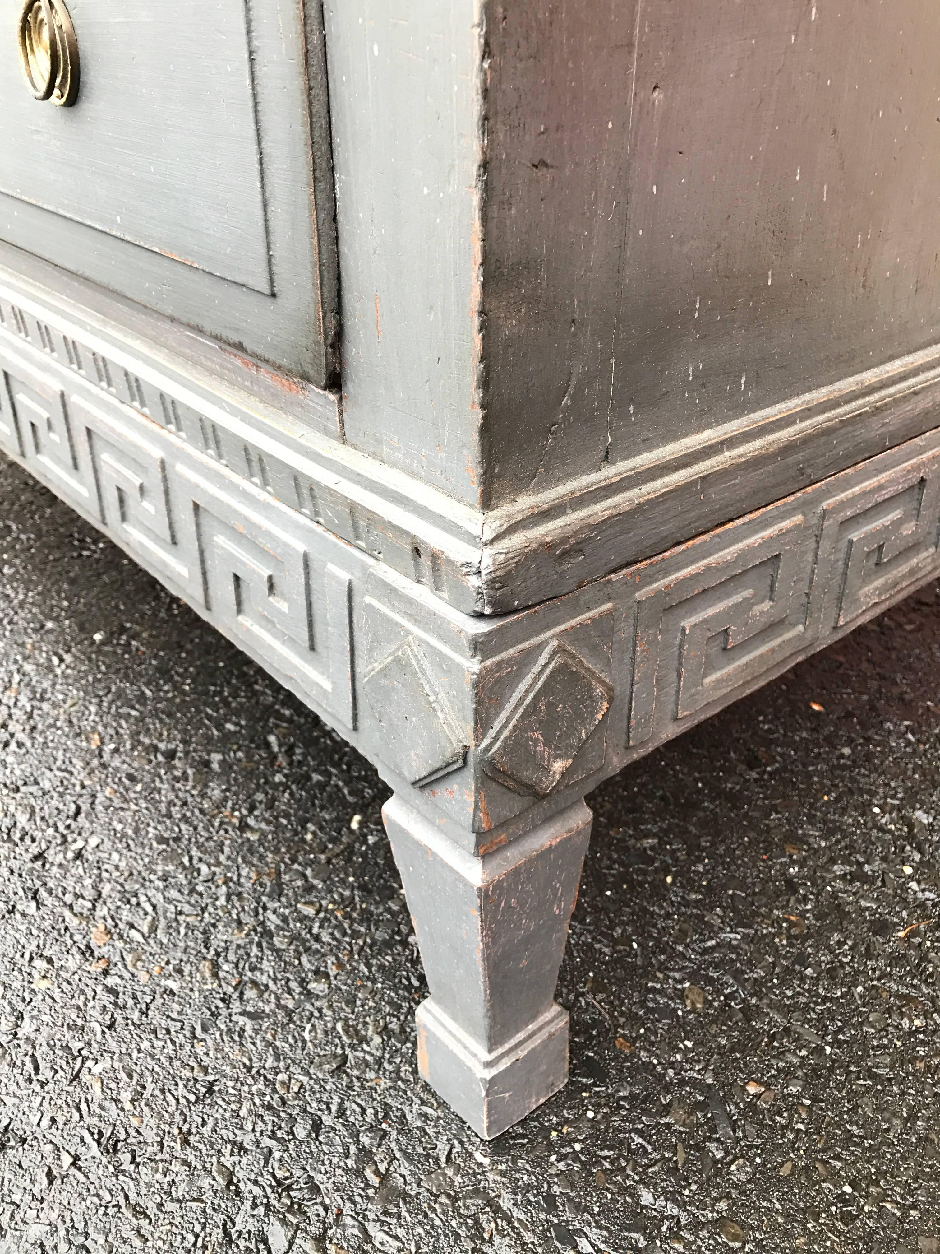 Scandinavian 18th Century Carved Chest of Drawers with Two Secret Drawers