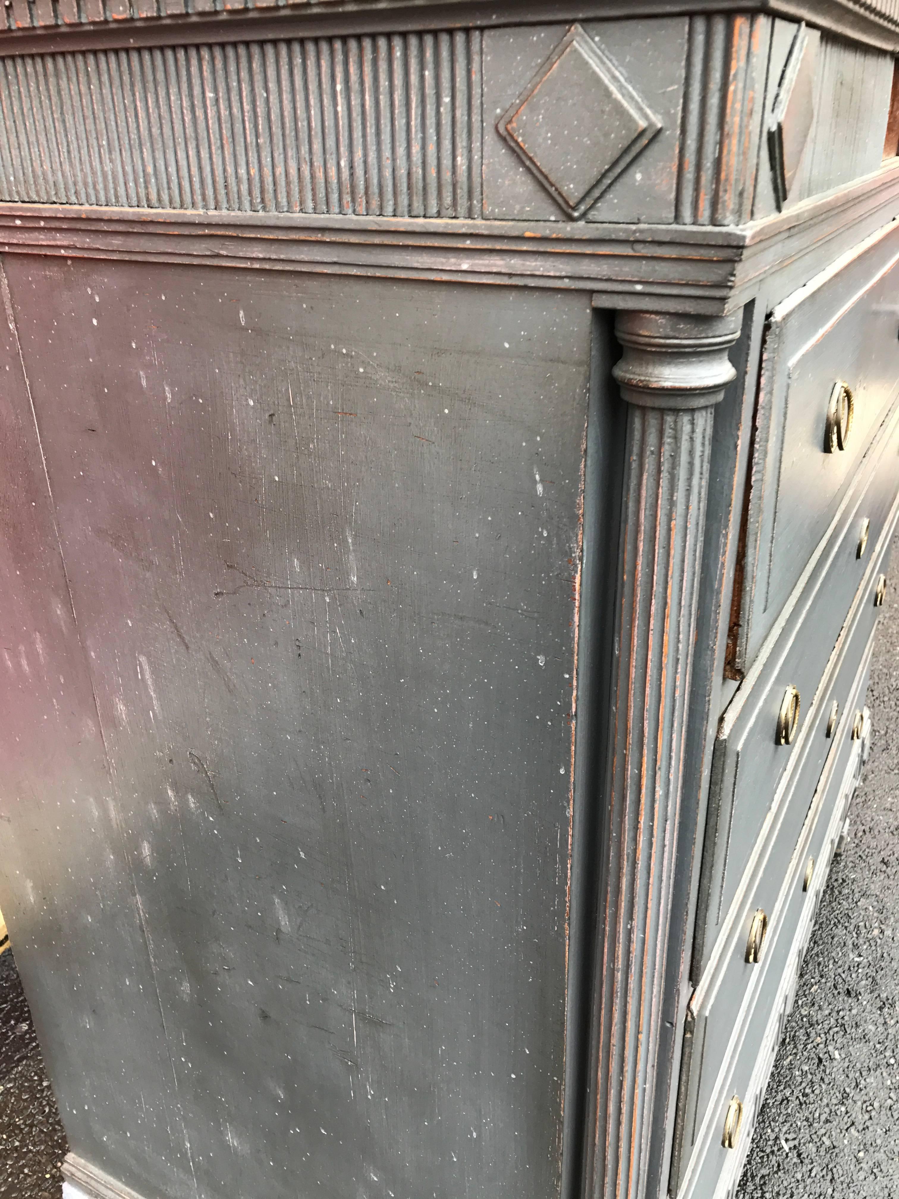 18th Century Carved Chest of Drawers with Two Secret Drawers 3