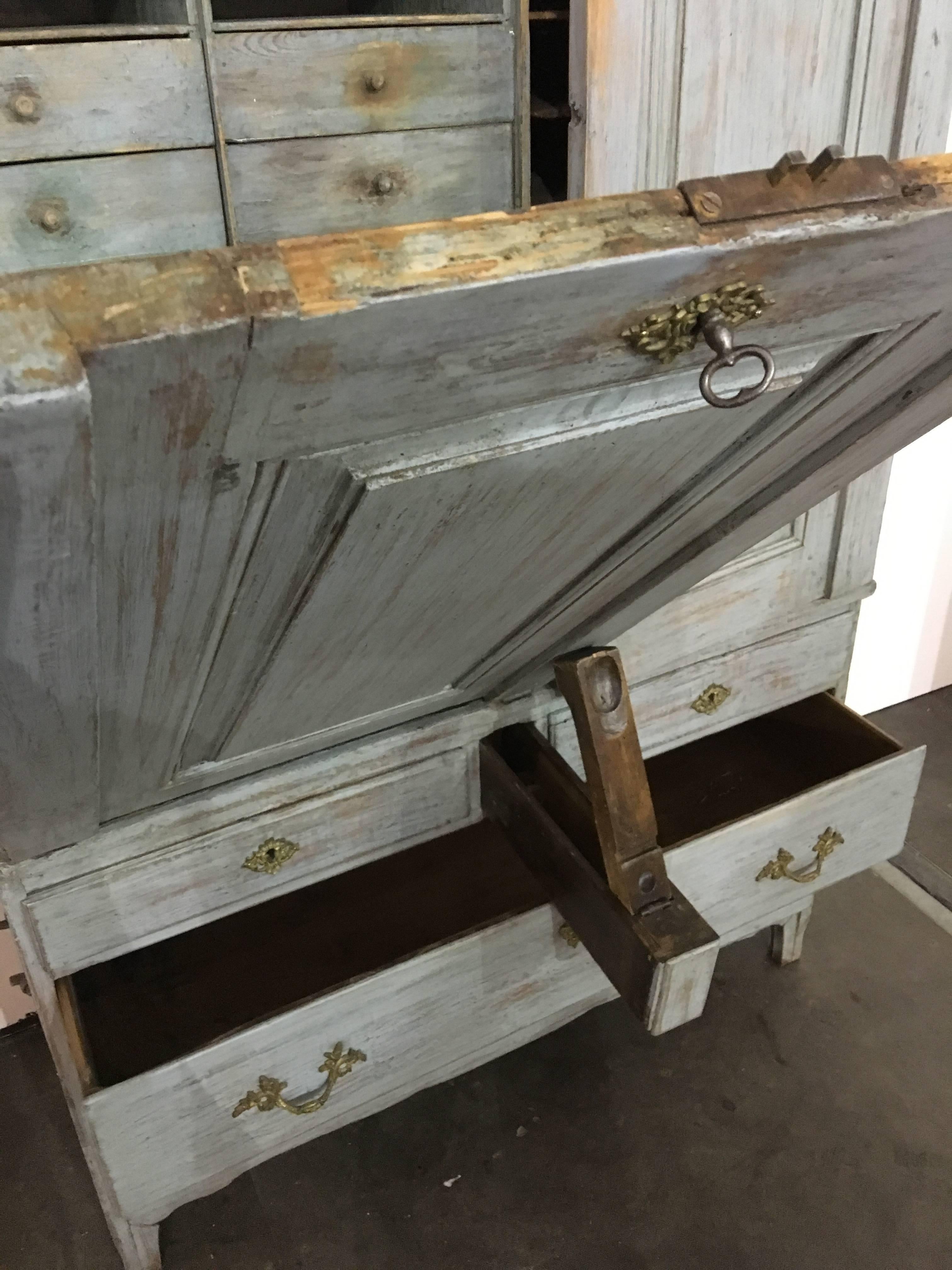 Swedish 18th Century Writing Desk And Dresser (18. Jahrhundert)