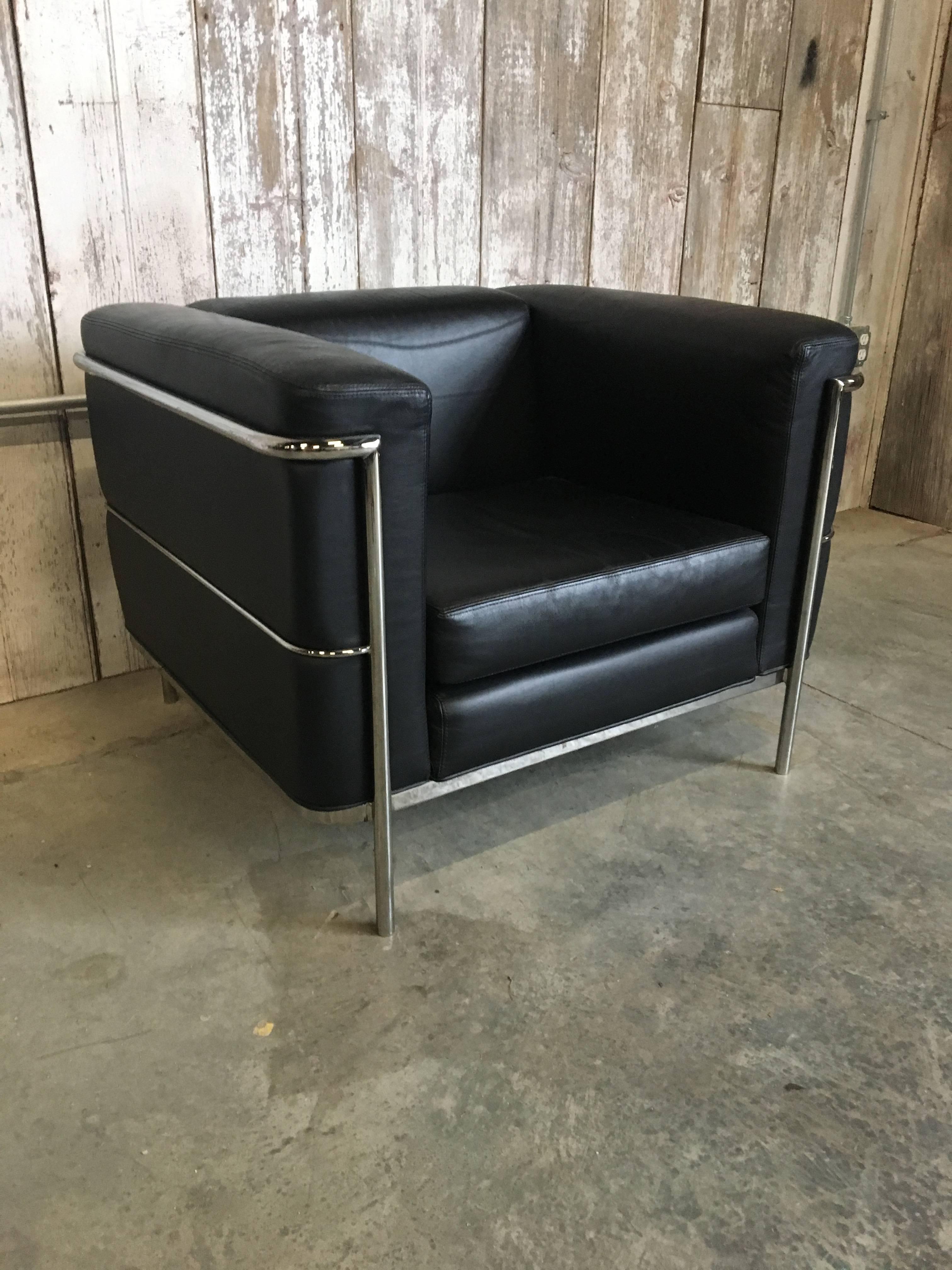 American Pair of Lounge Chairs by Jack Cartwright In Black Leather