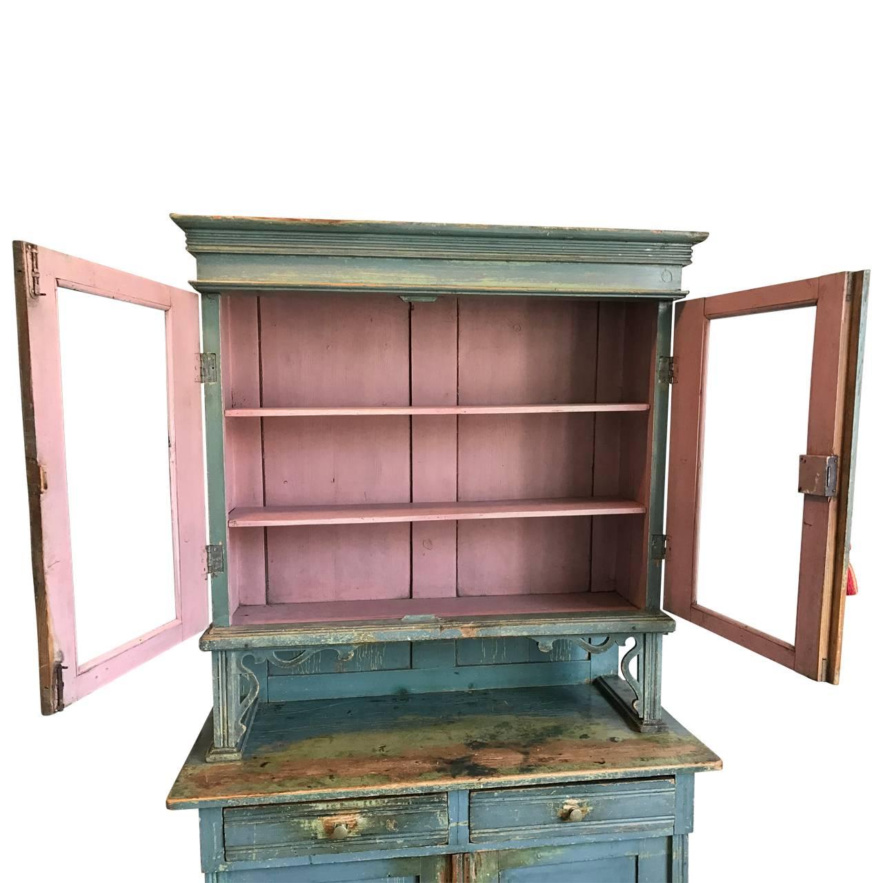 Period cabinet with glass top doors and two shelves in each of the top and bottom section. Original hardware and keys.

$125 flat rate front door delivery includes Washington DC metro, Baltimore and Philadelphia