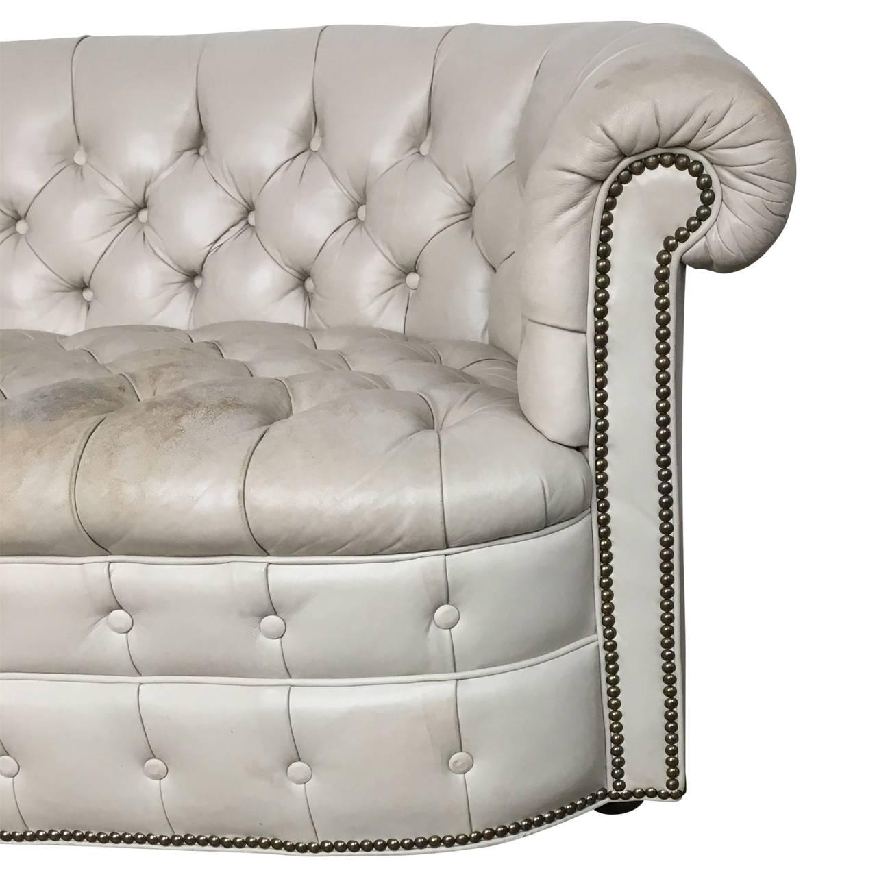 Large Vintage Hollywood Regency Chesterfield Sofa In Good Condition In Haddonfield, NJ