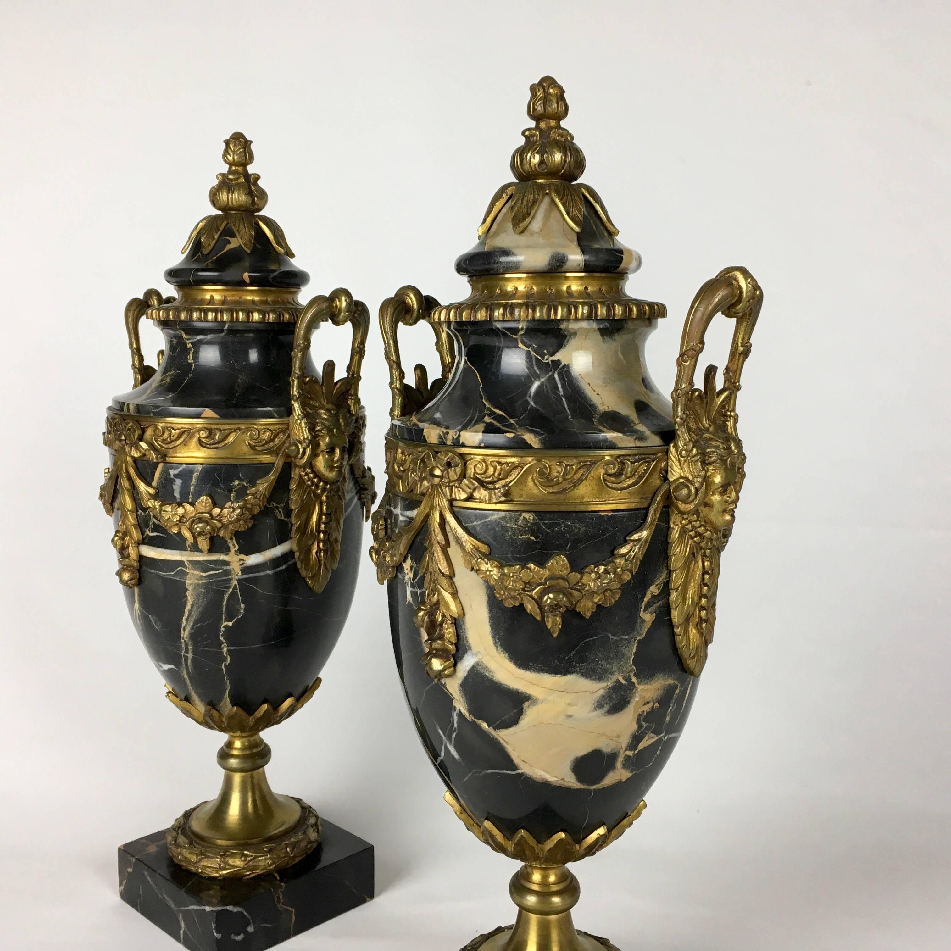 Antique Pair of French Louis XVI Style Marble Urns Gilt Bronze Ormolu Mounts 3