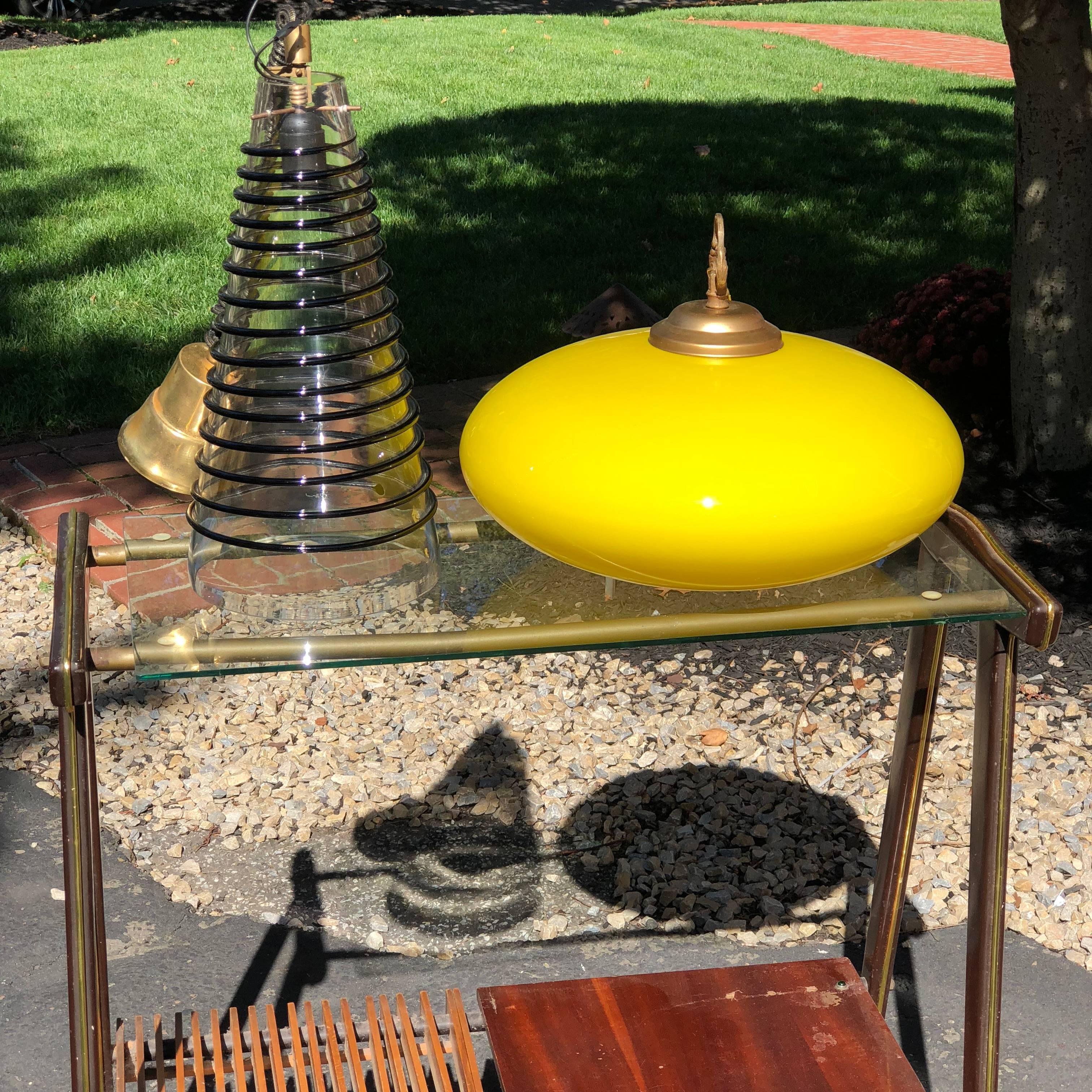 Colgante Vintage Italian Glass Amarillo Brillante siglo XX en venta