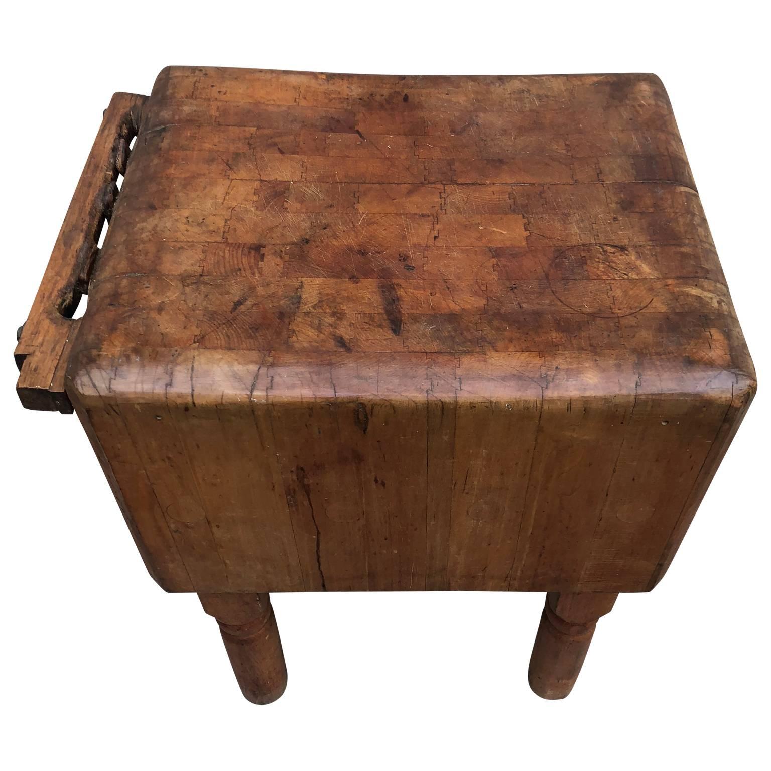 Large Vintage Maple Butchers Block Table, Scandinavia In Good Condition In Haddonfield, NJ