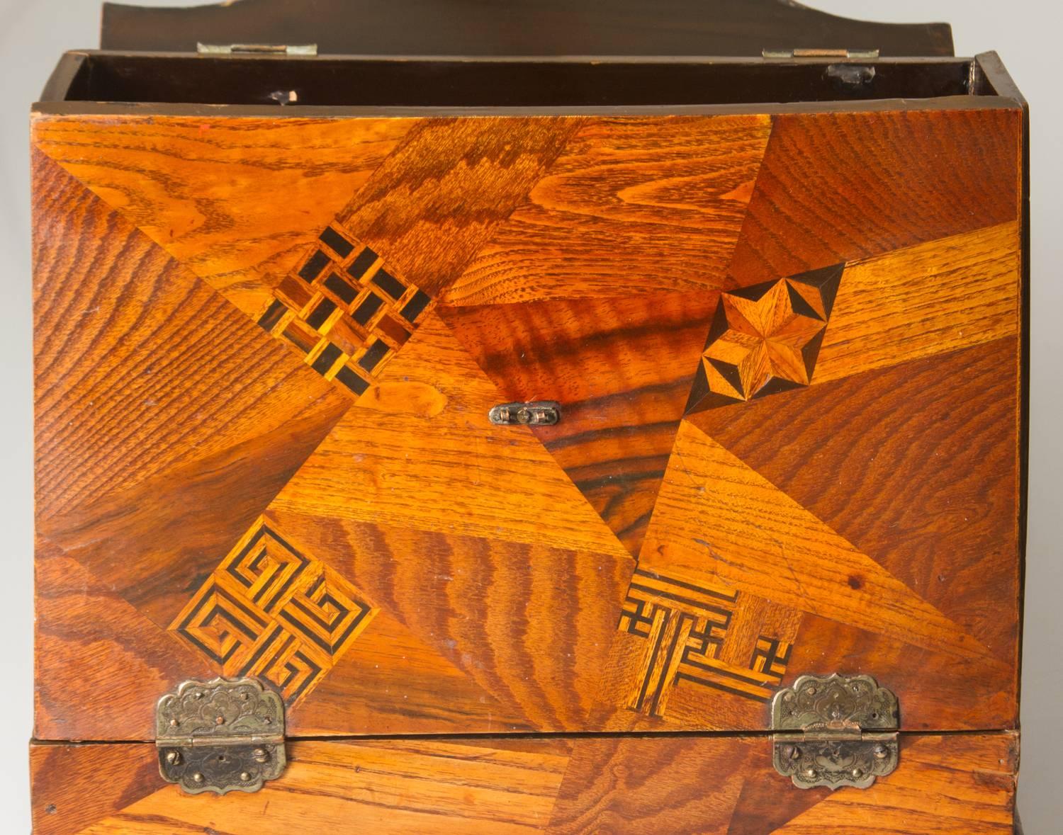 Japanese Parquetry Traveling Desk 2