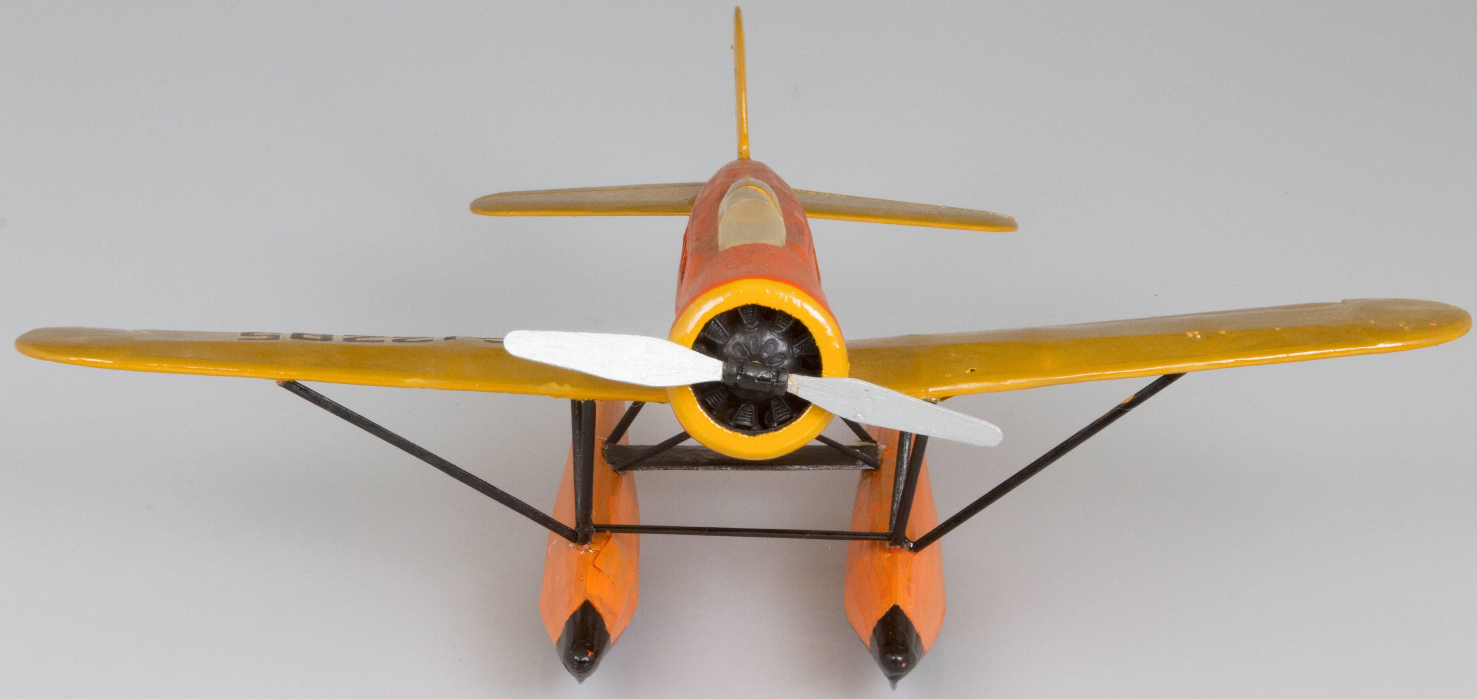 Mid-20th Century Model of the Lockheed Orion Seaplane NC-12285 For Sale